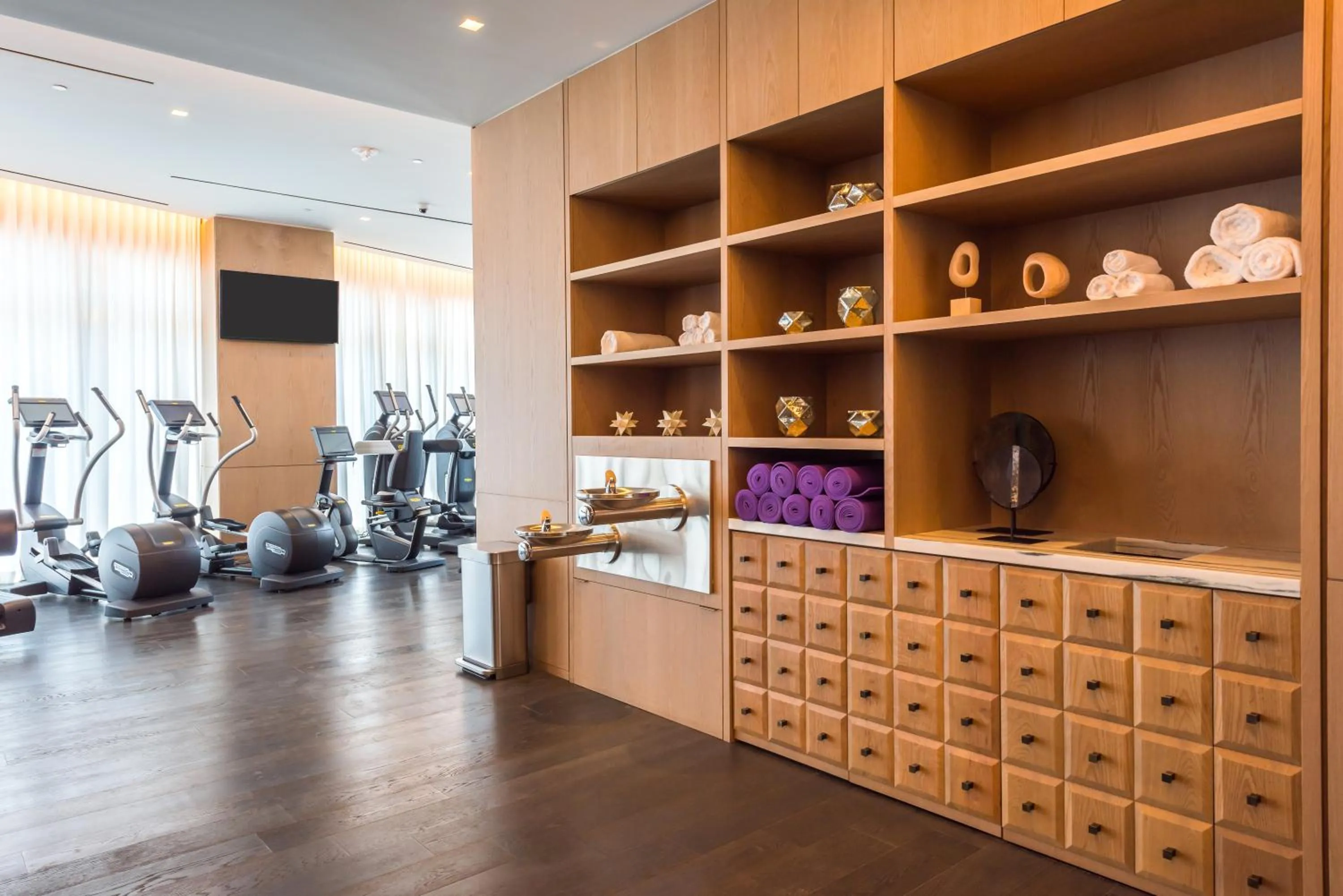 Fitness centre/facilities in SLS LUX Brickell