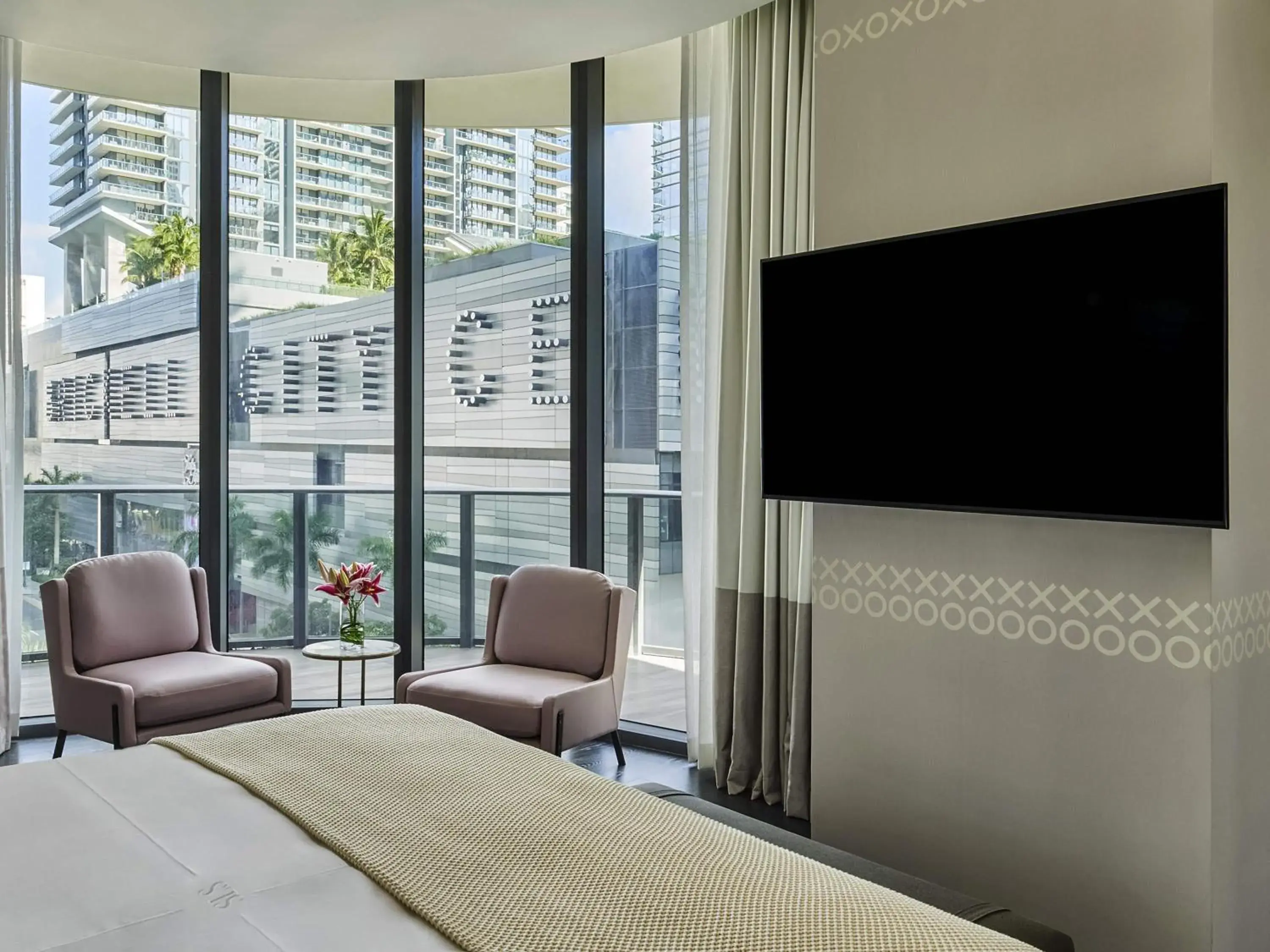 Bedroom, Bed in SLS LUX Brickell Bedroom, Bed in SLS LUX Brickell