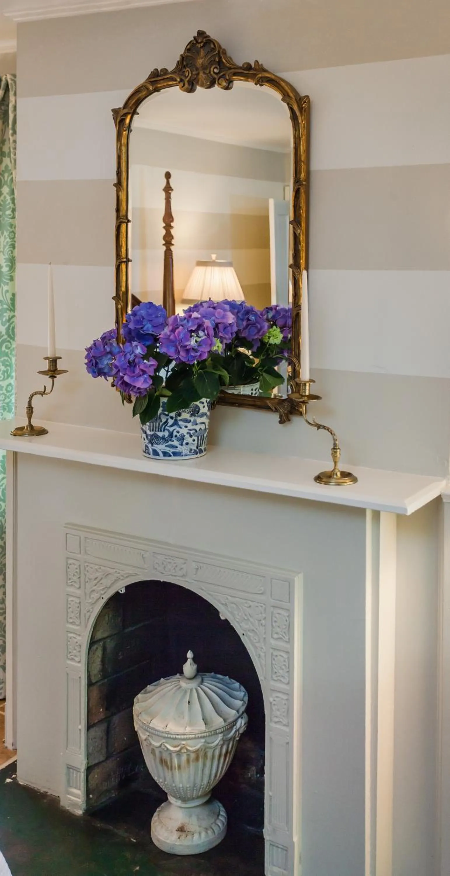 flat iron in Catherine Ward House Inn