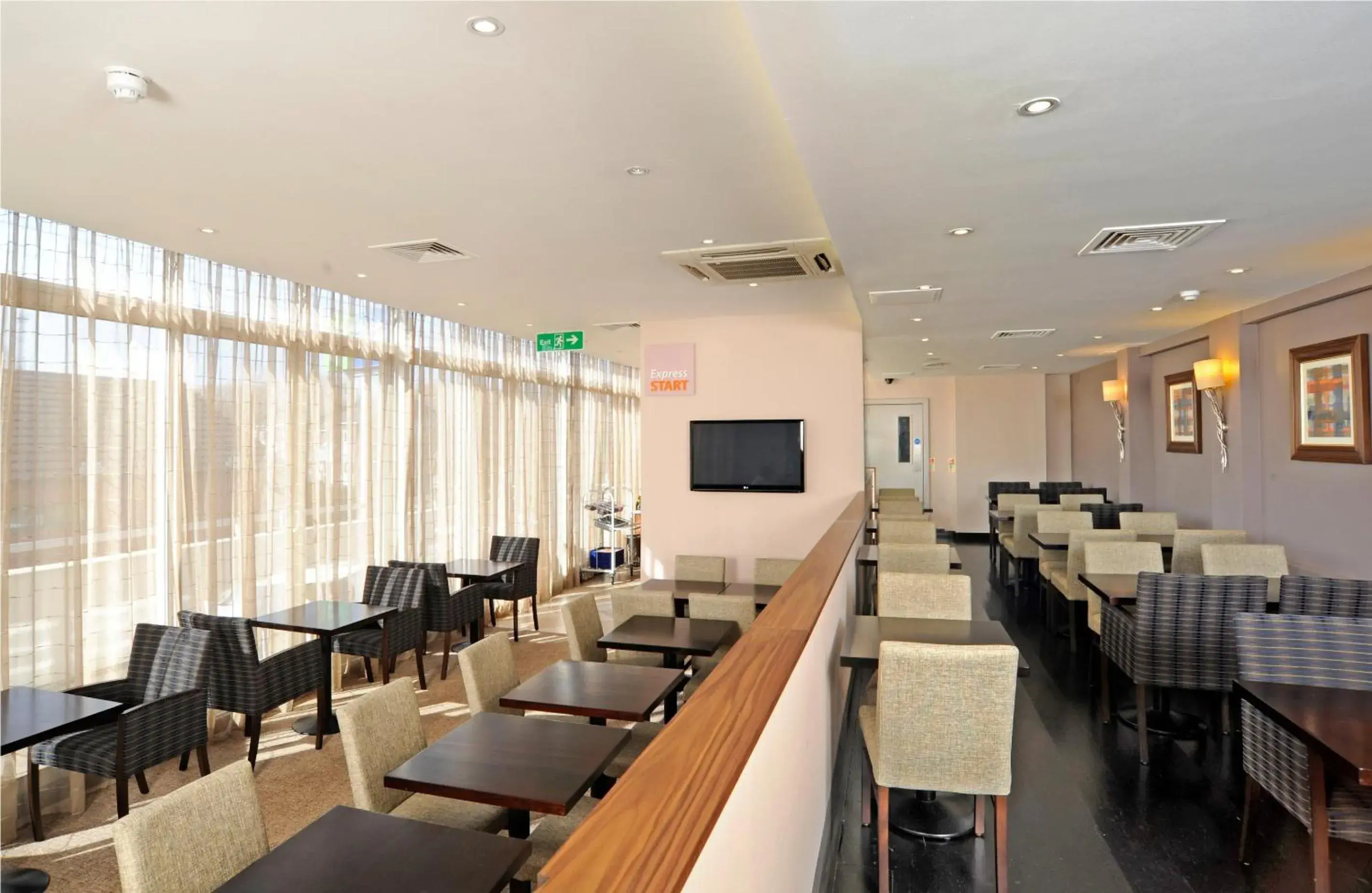 Other, Restaurant/Places to Eat in Holiday Inn Express Crewe