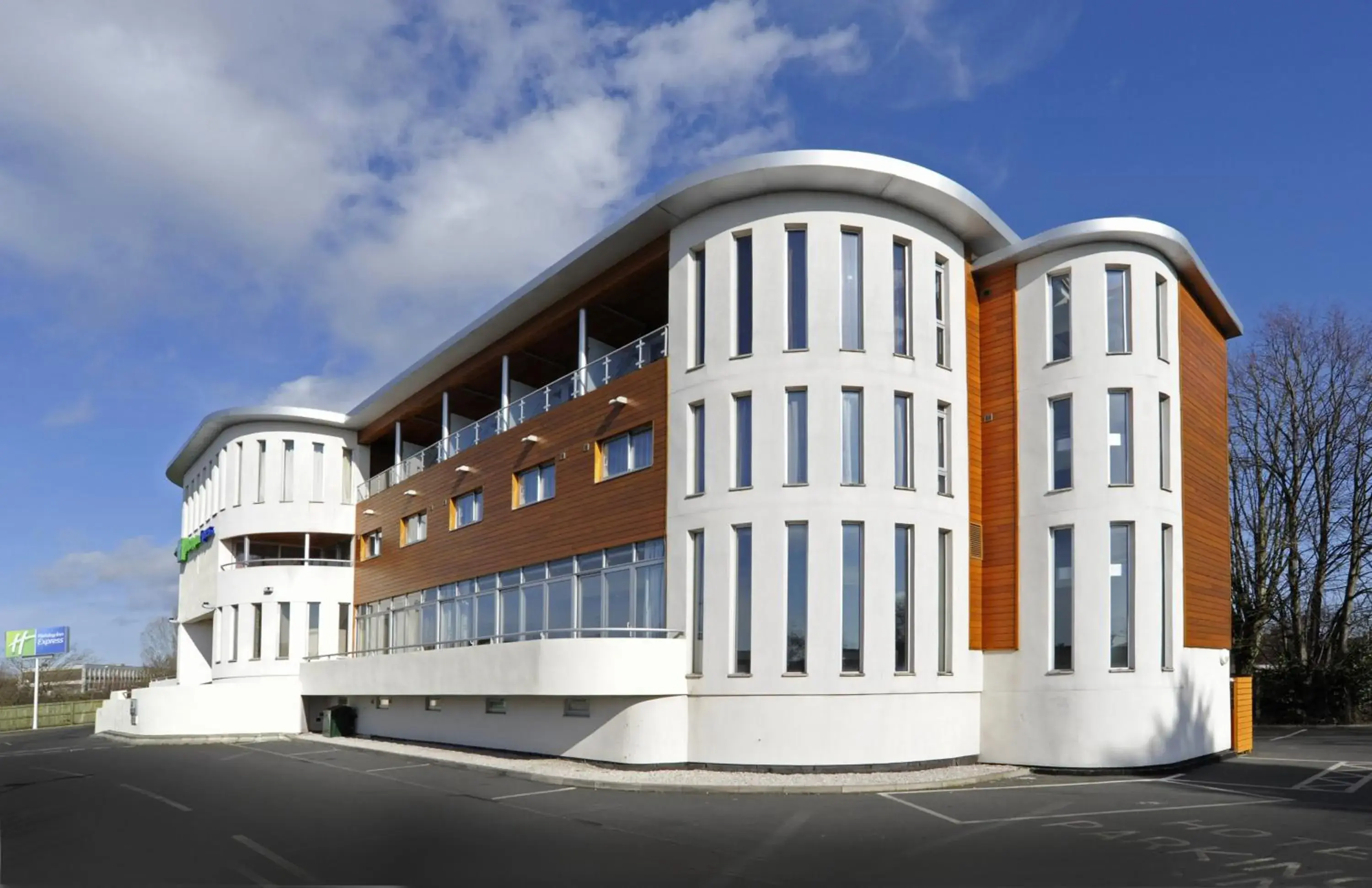 Property Building in Holiday Inn Express Crewe