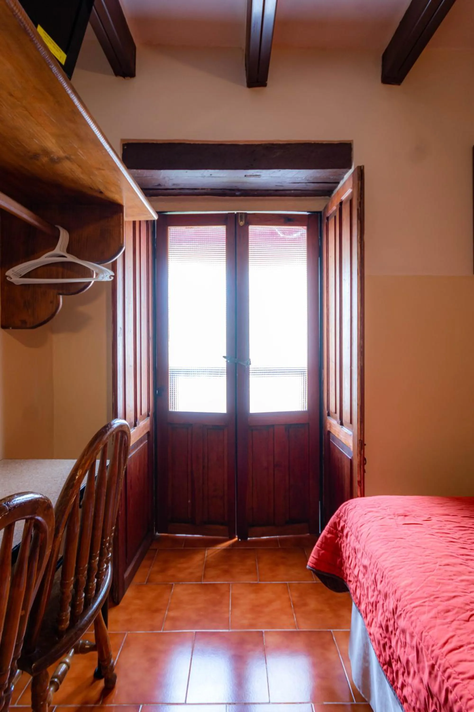 Bed in Hotel el Carmen, Morelia