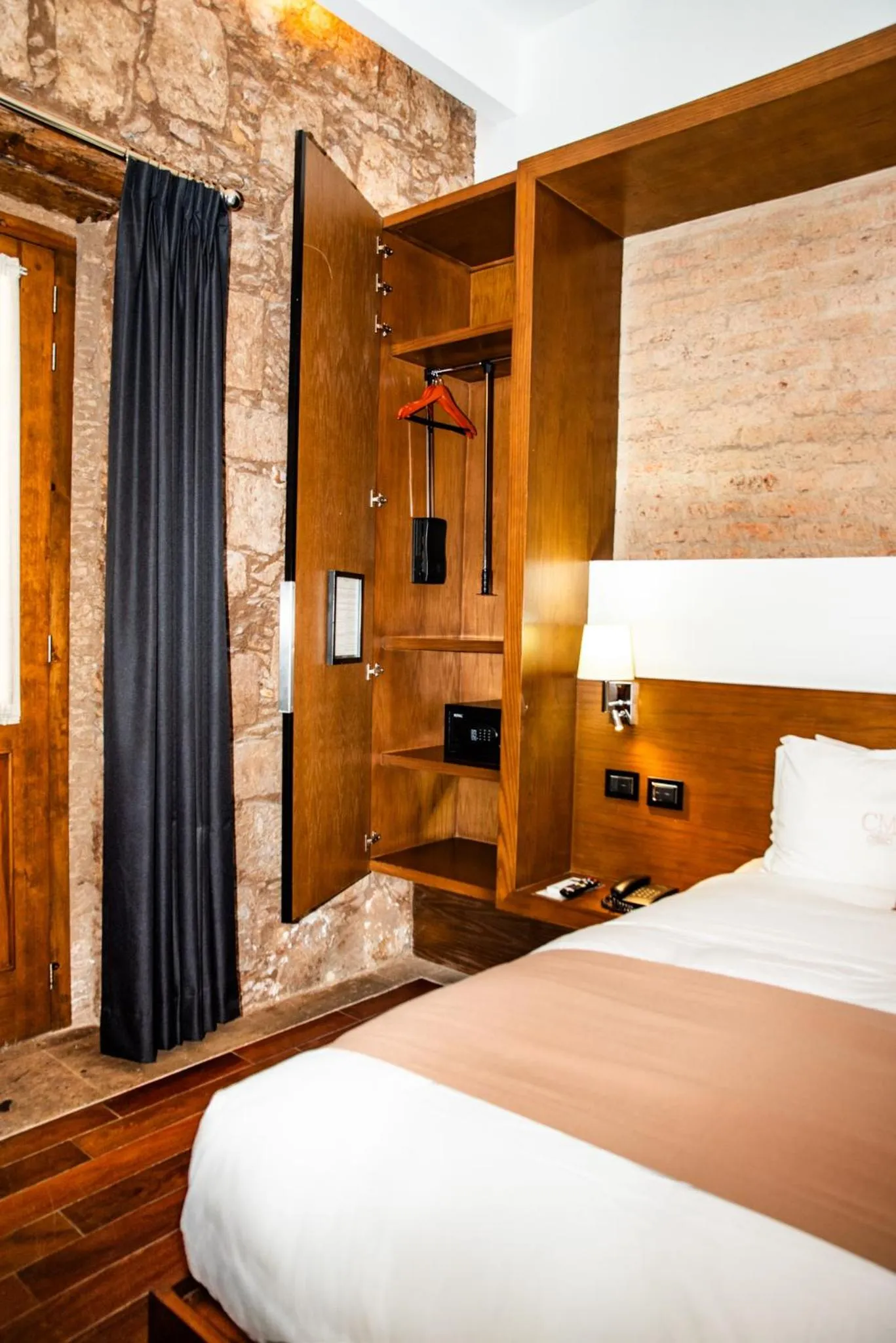 Bedroom, Bed in Hotel Boutique Casa Madero