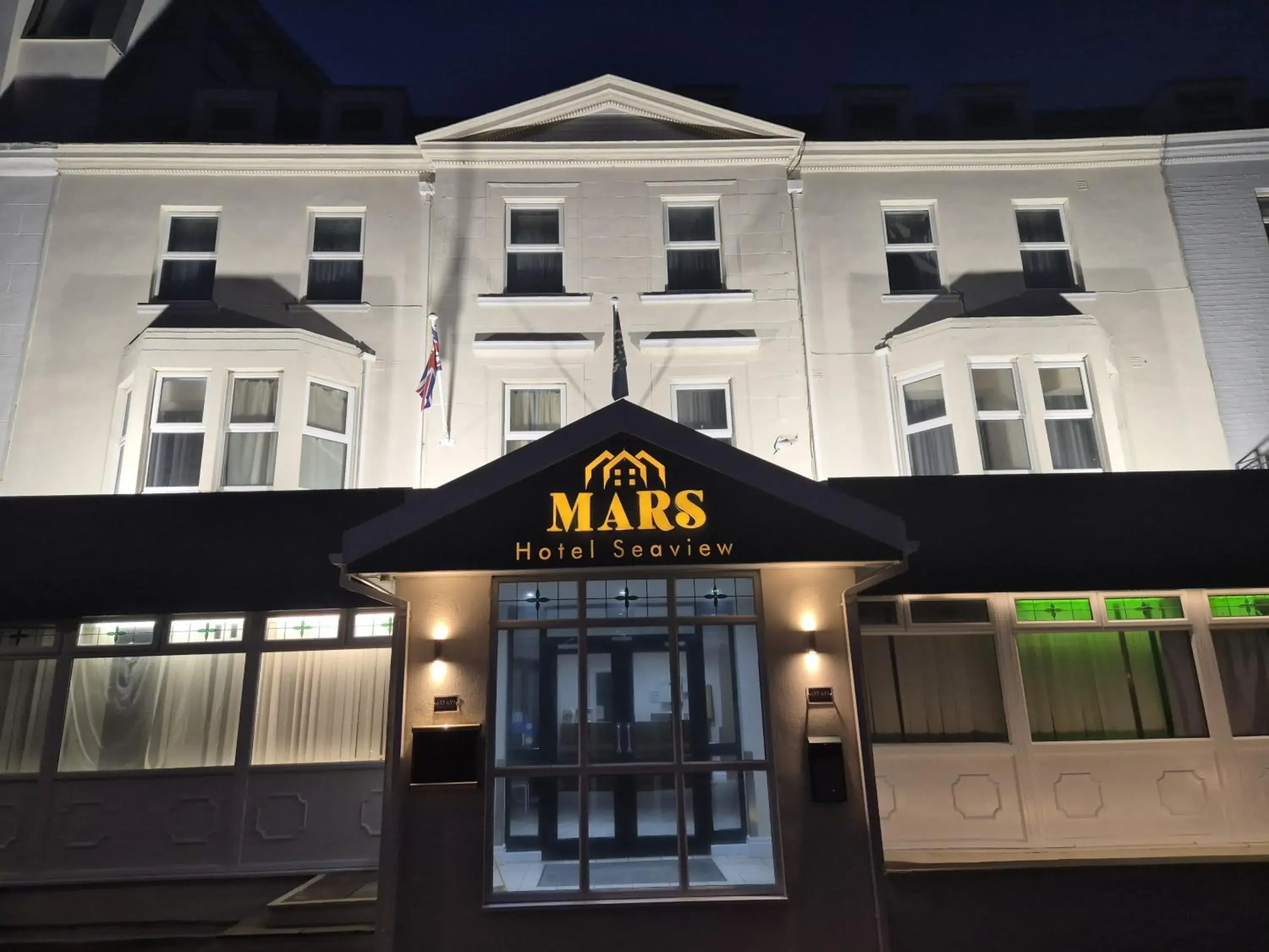 Property building in MARS Hotel Seaview Blackpool Property building in MARS Hotel Seaview Blackpool