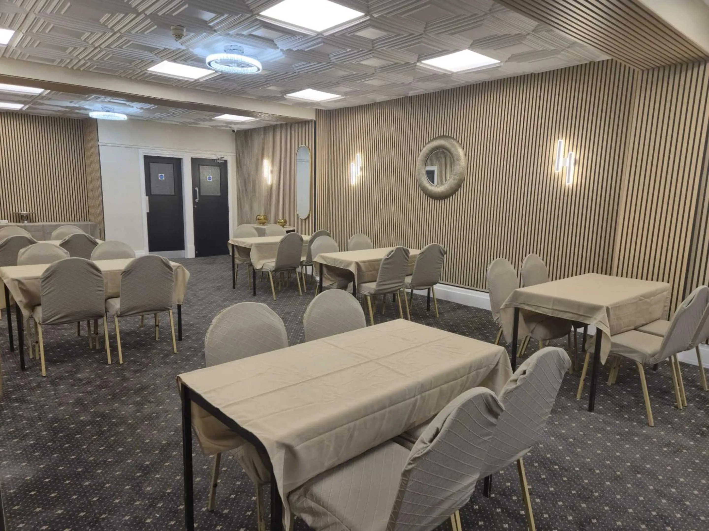 Restaurant/places to eat in MARS Hotel Seaview Blackpool