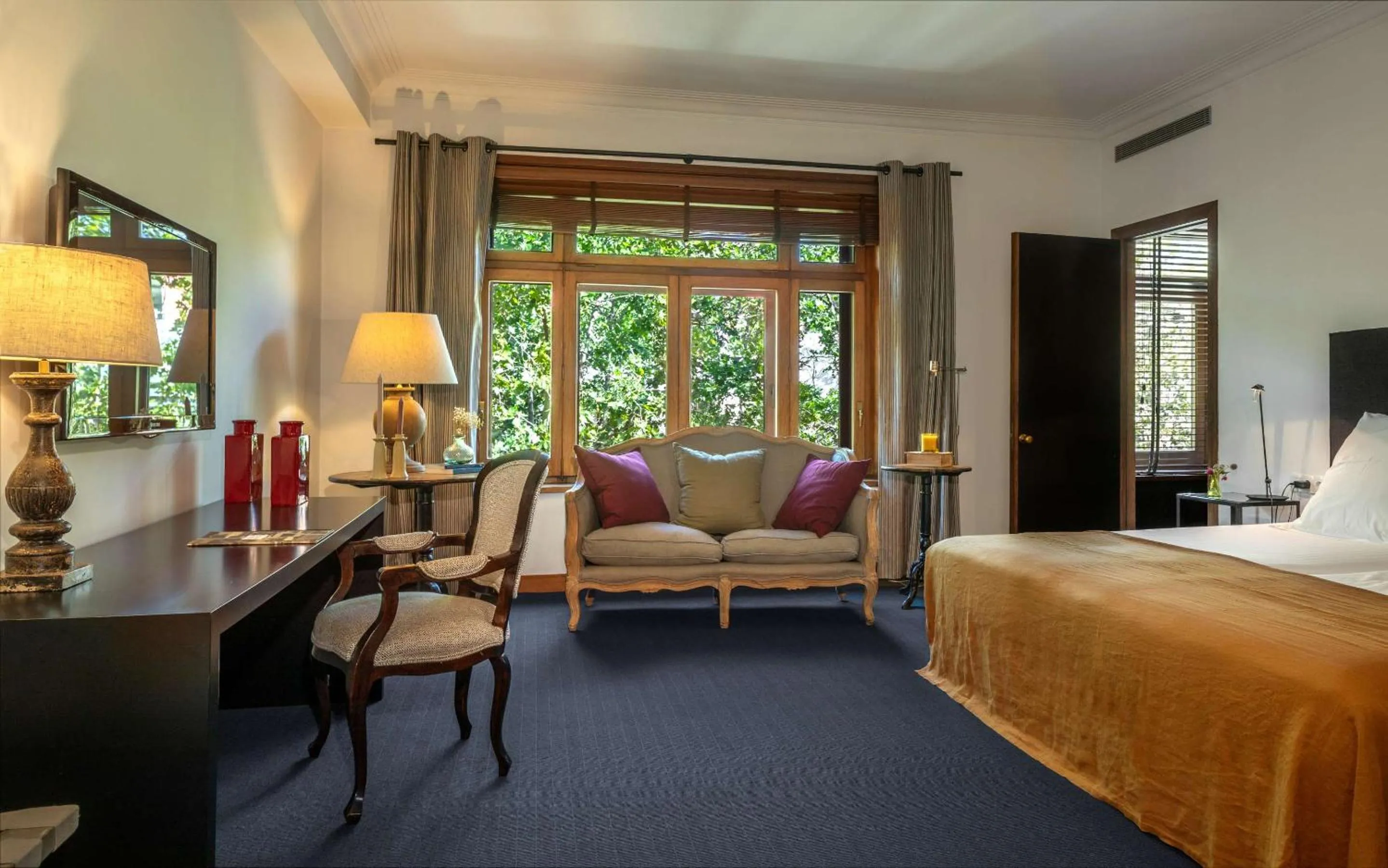 Bedroom, Bed in Primero Primera