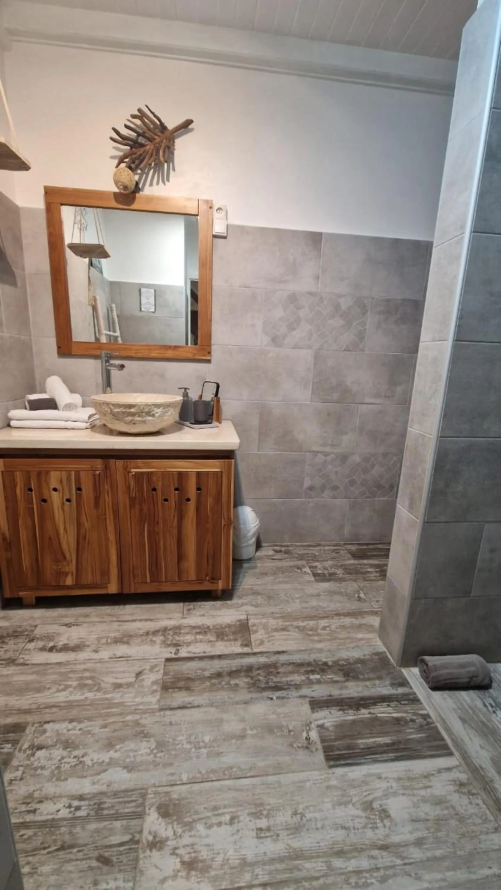 Bathroom in Caraib'Bay Hotel