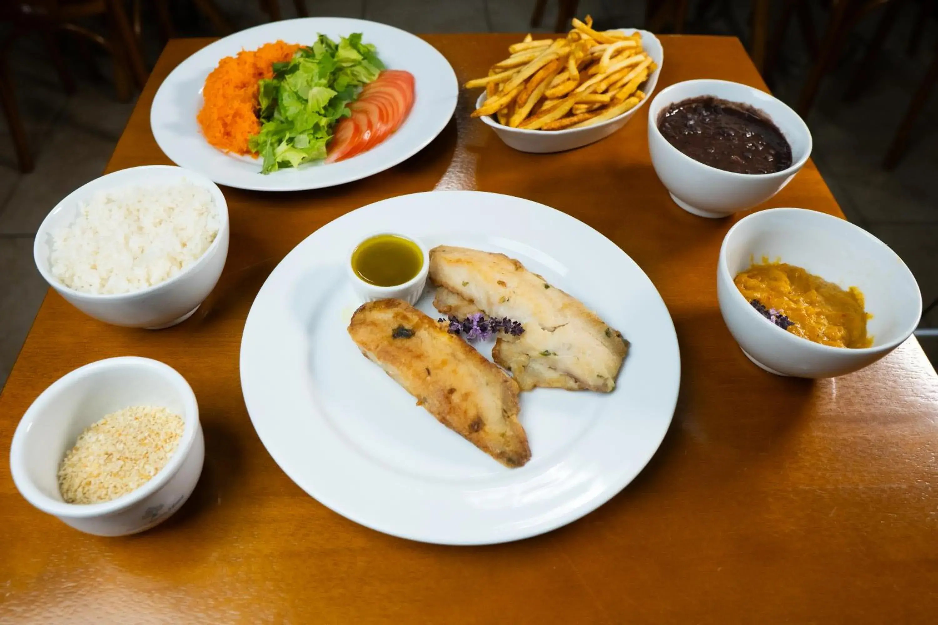 Restaurant/places to eat in Vila Olaria Hotel Restaurant/places to eat in Vila Olaria Hotel