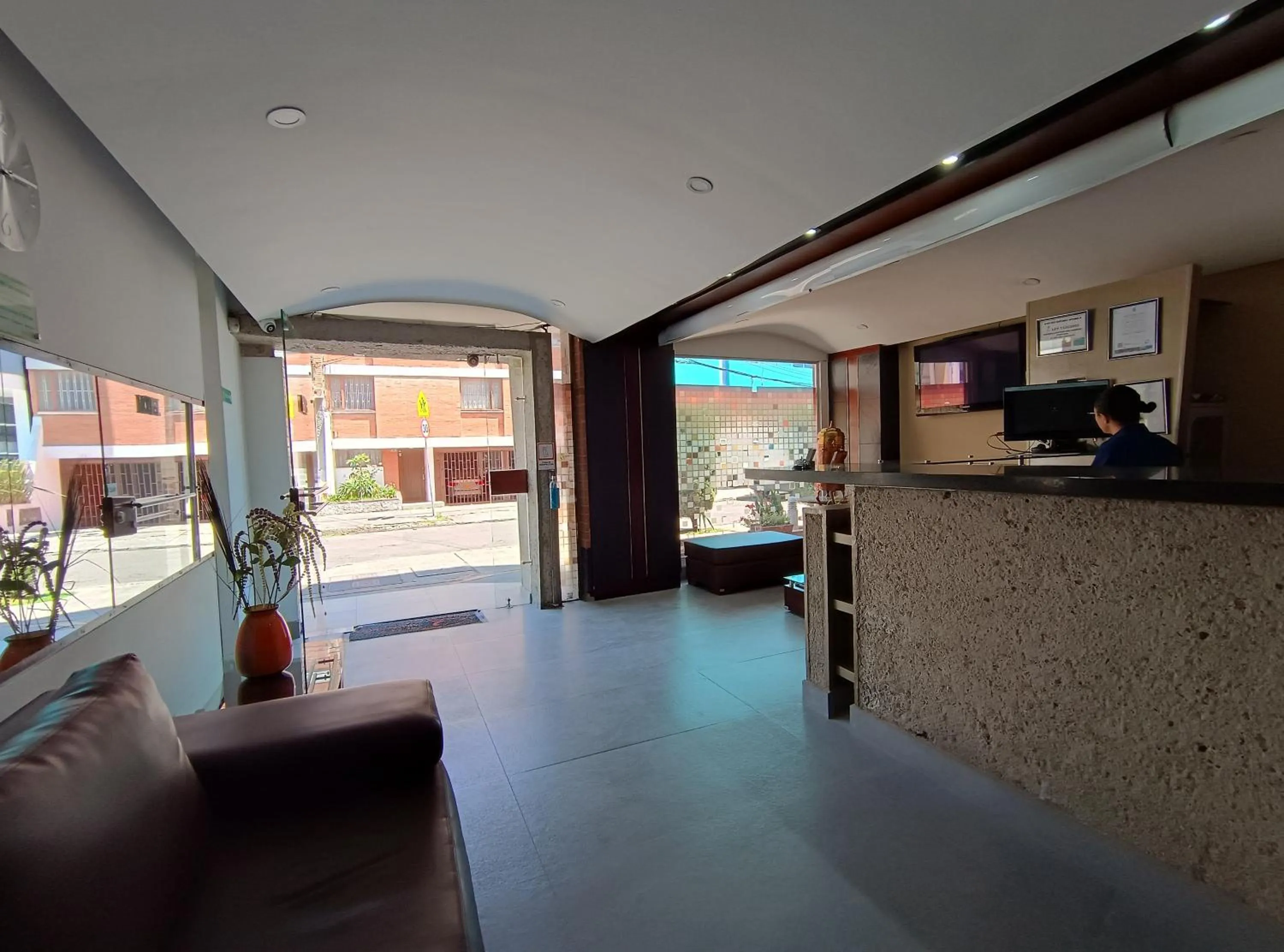 Lobby or reception in Aparta-Suites Mirador del Recuerdo