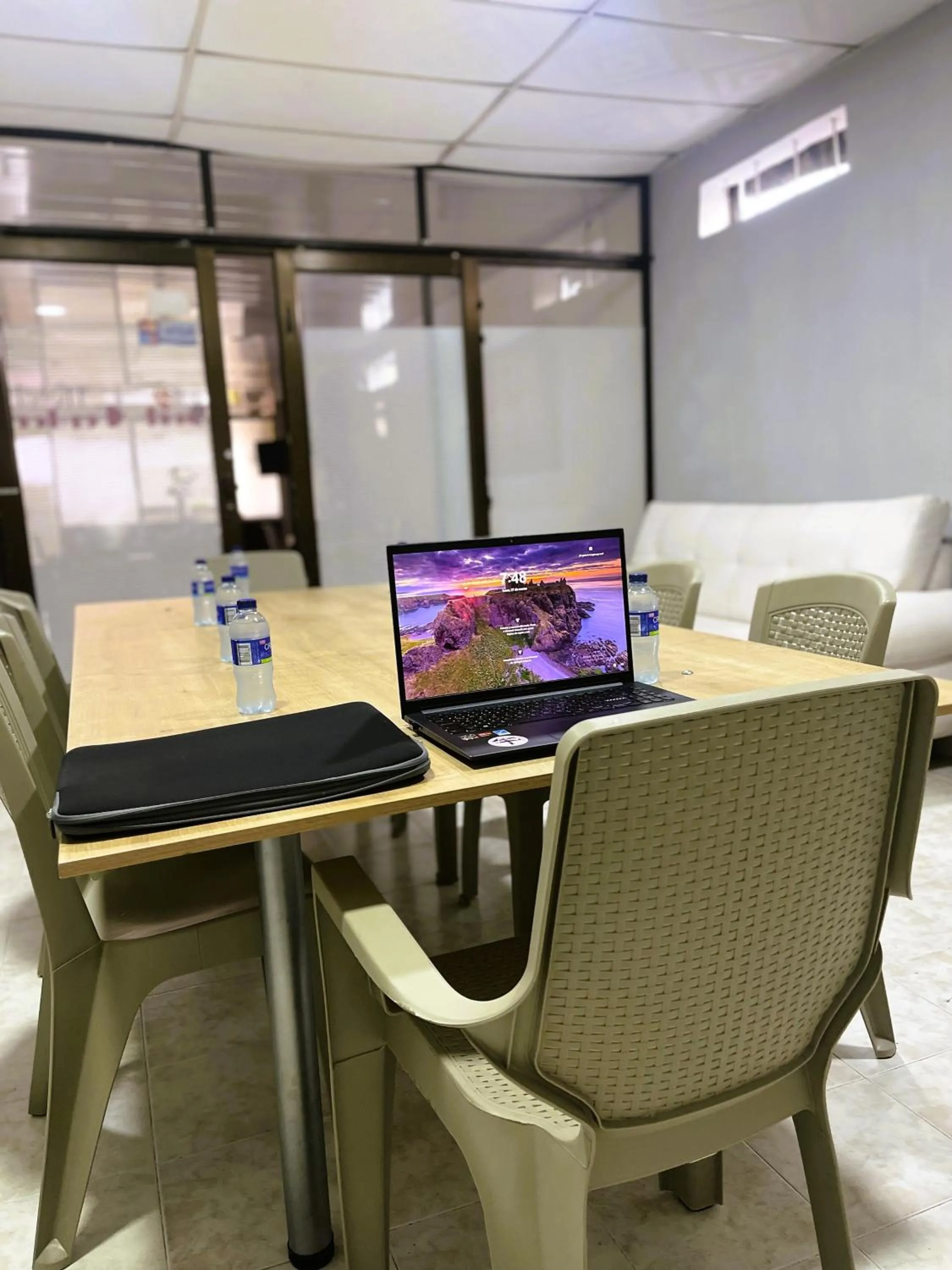 Business facilities in Hotel Suite Center Pereira