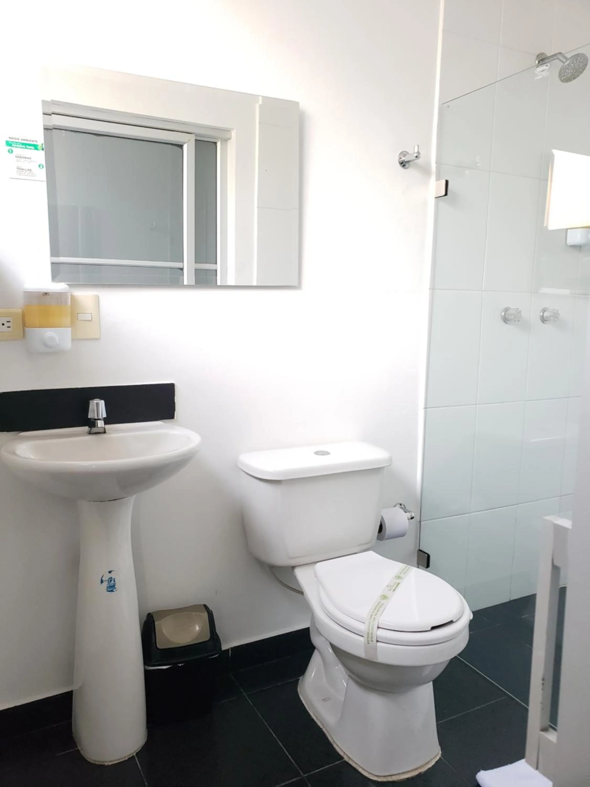 Bathroom in Hotel Suite Center Pereira