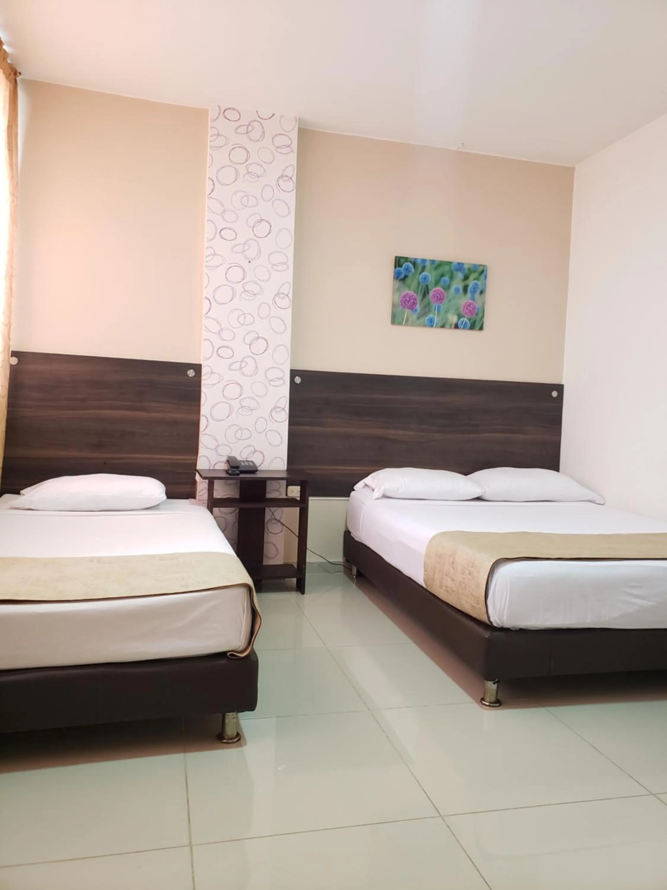 Photo of the whole room, Bed in Hotel Suite Center Pereira