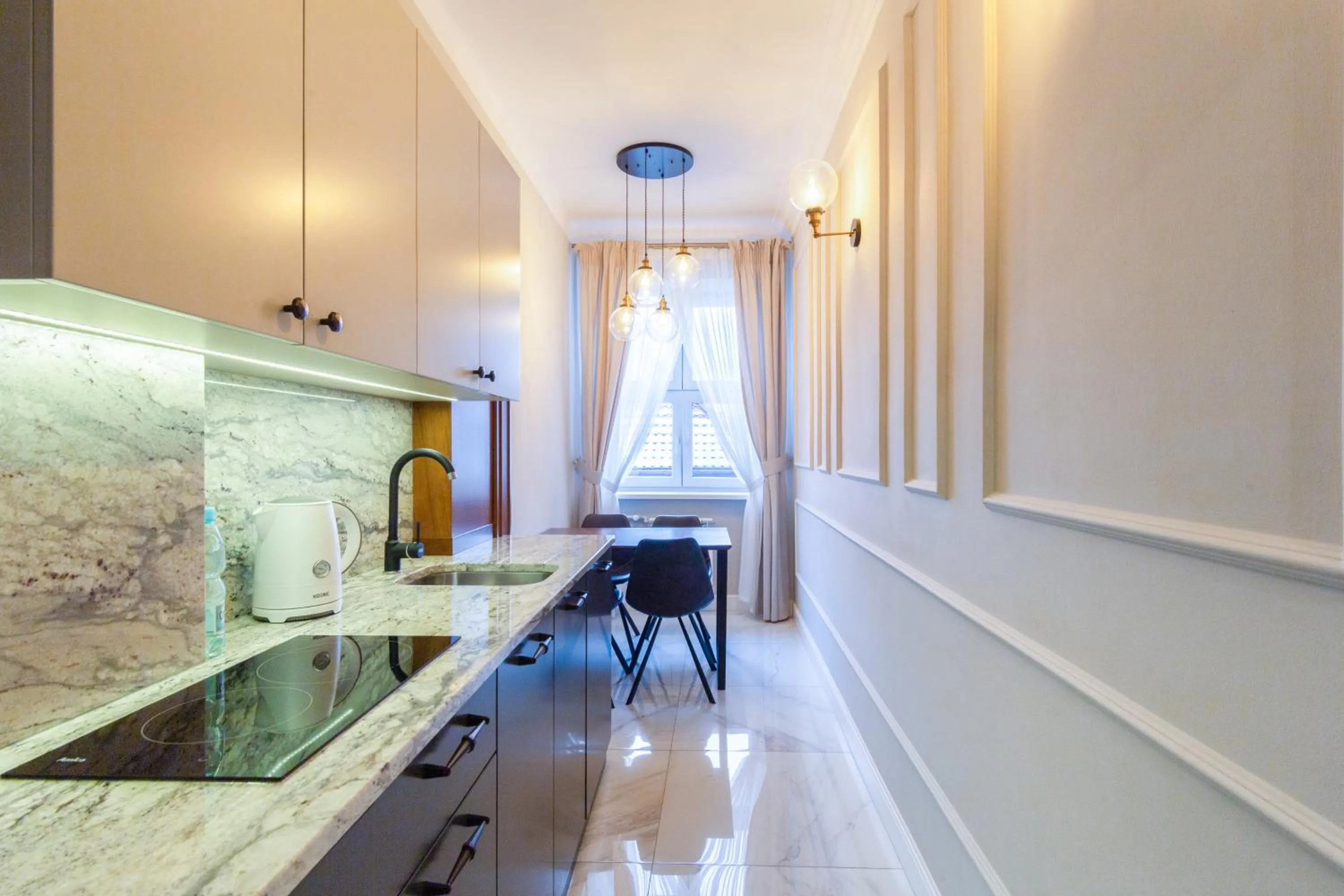 Communal kitchen in MR 3 Apartments