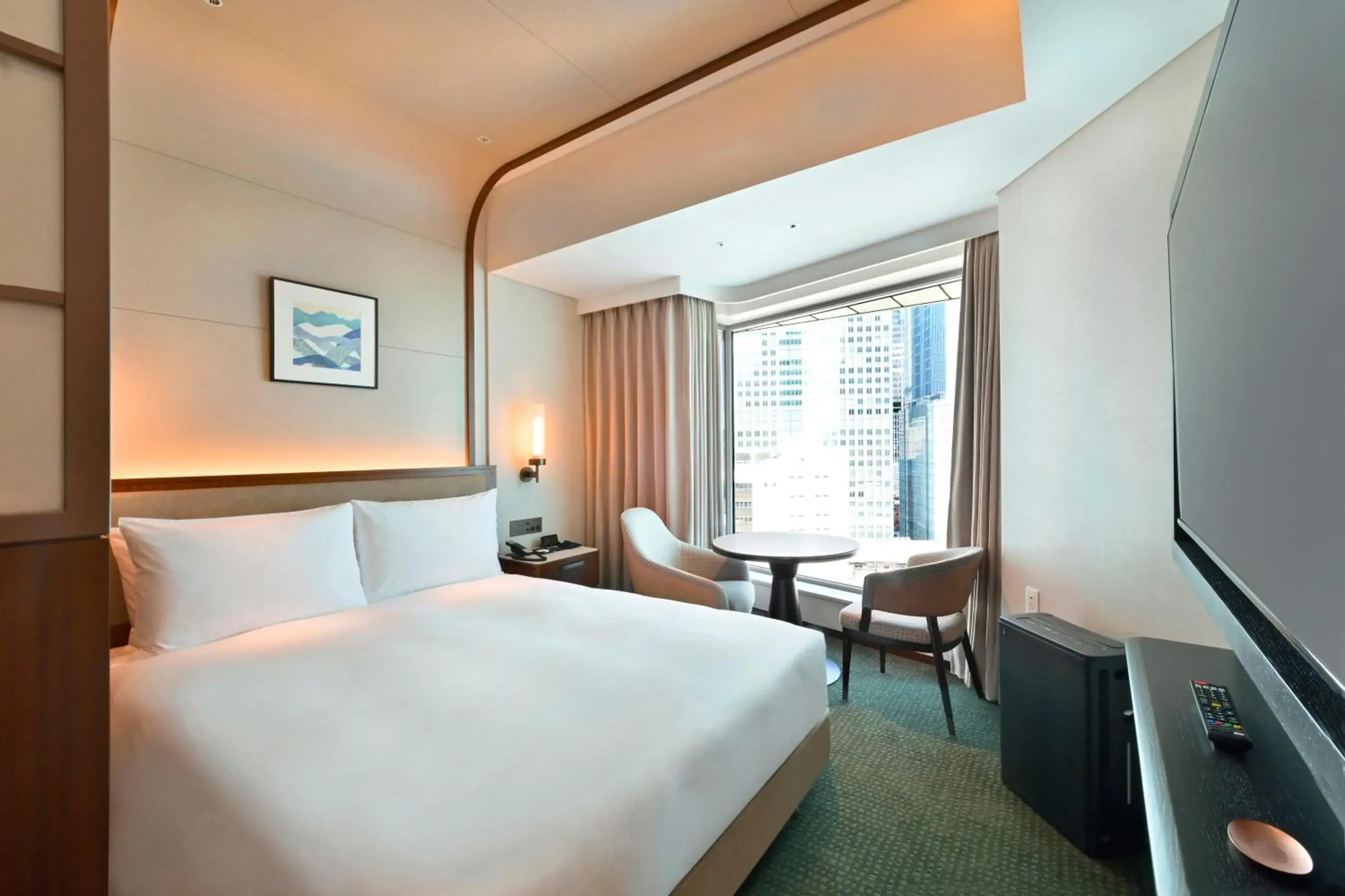 Photo of the whole room, Bed in Marunouchi Hotel Photo of the whole room, Bed in Marunouchi Hotel