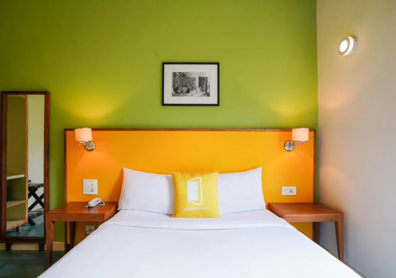 Bedroom, Bed in Bloom Boutique l Signature Towers Bedroom, Bed in Bloom Boutique l Signature Towers