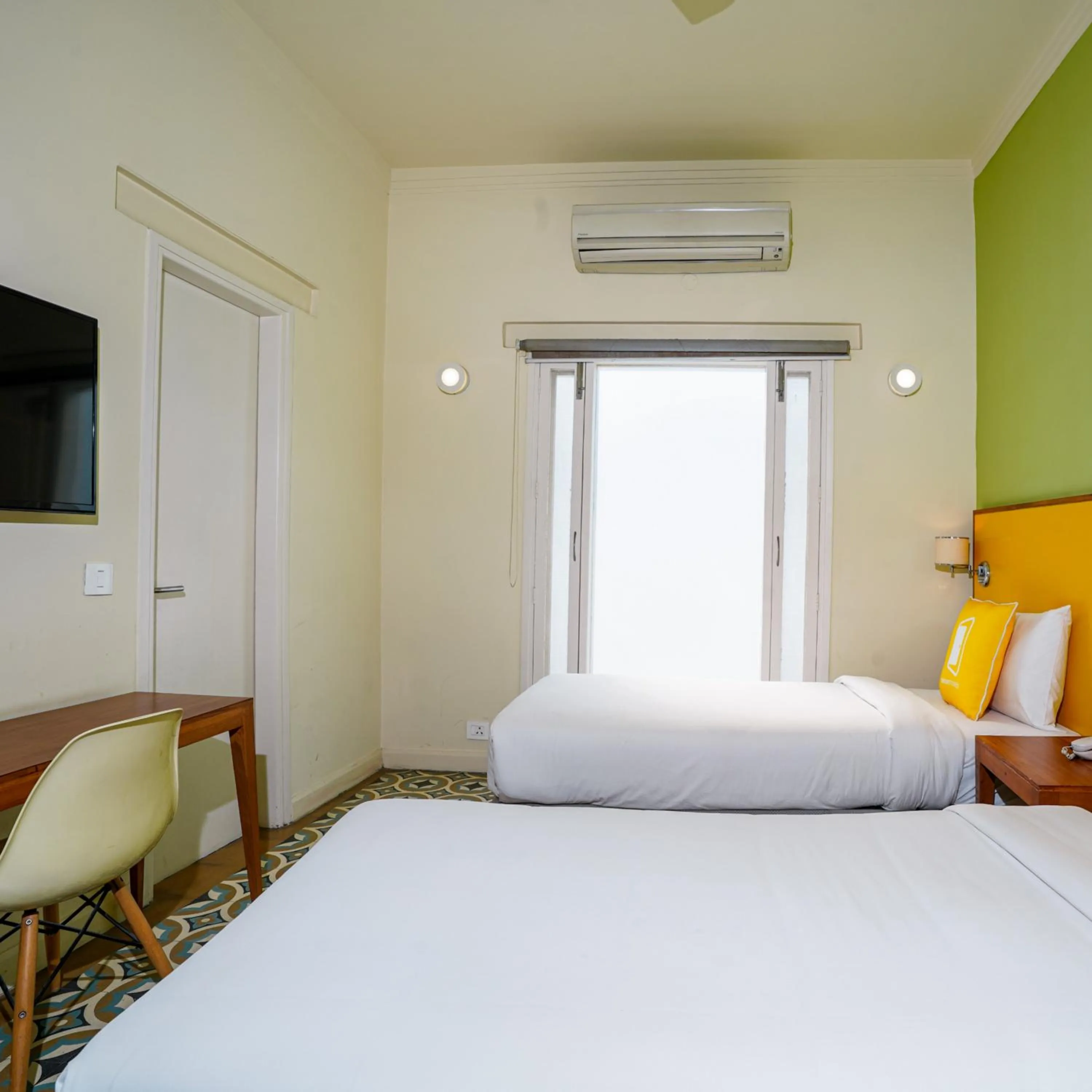 Photo of the whole room, Bed in Bloom Boutique l Signature Towers