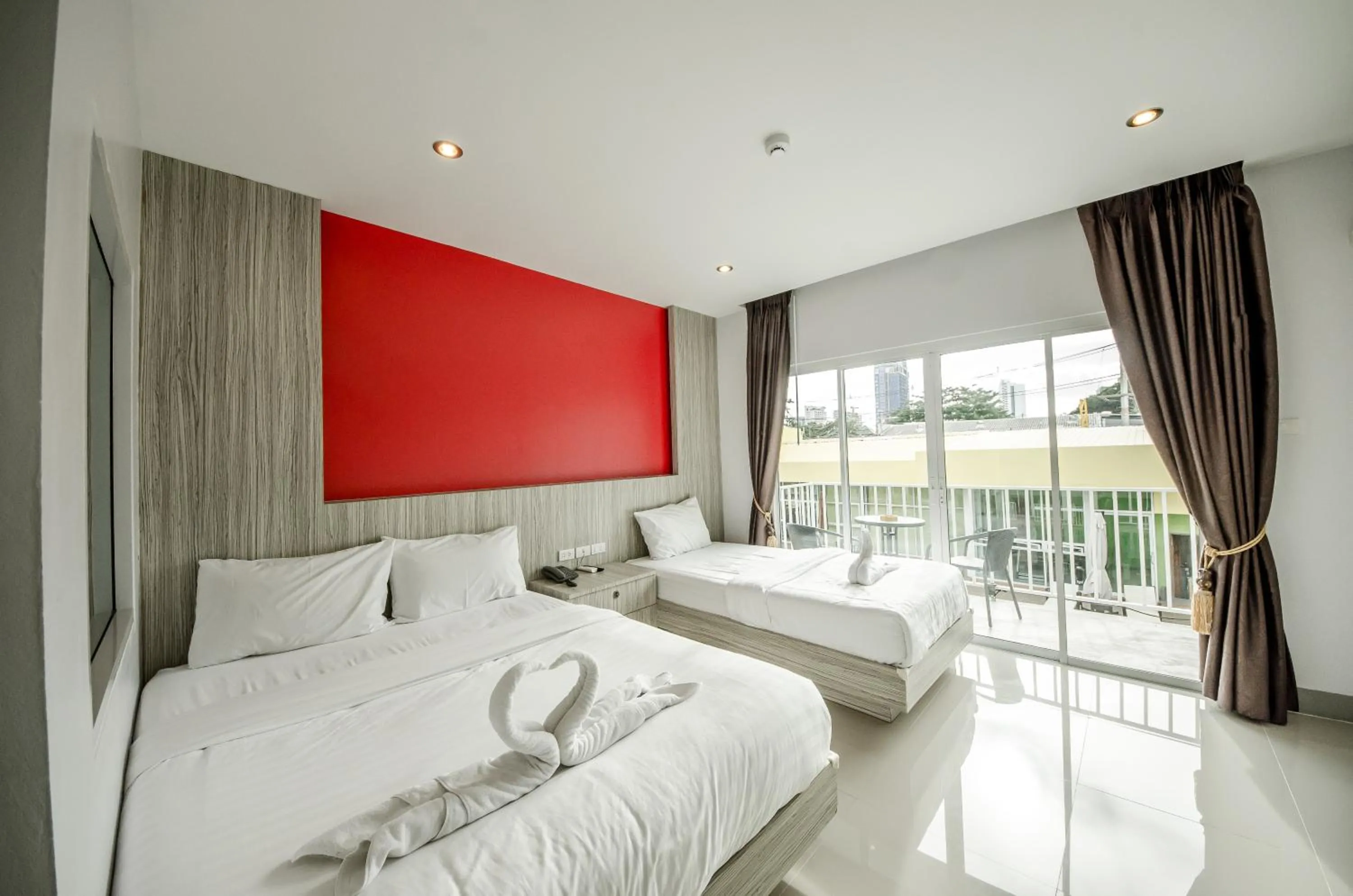 Bed in Anantra Pattaya Resort