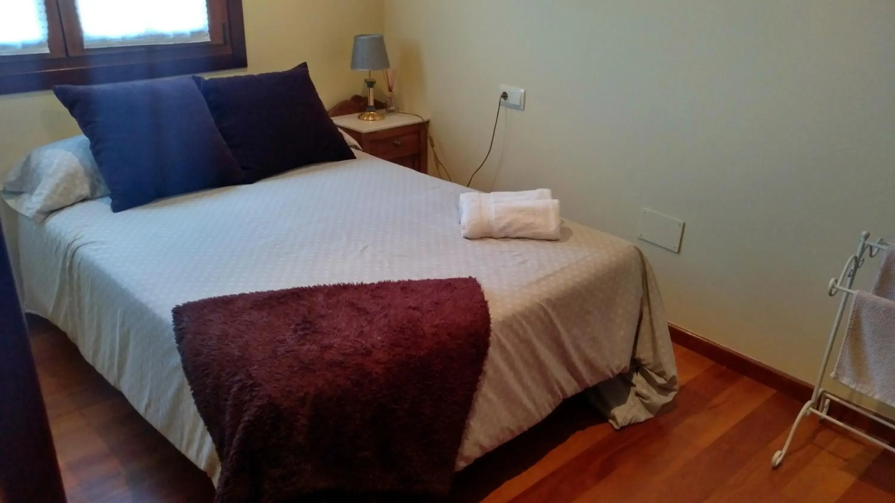 Deluxe Twin Room in O Candil De Santa Ana Deluxe Twin Room in O Candil De Santa Ana