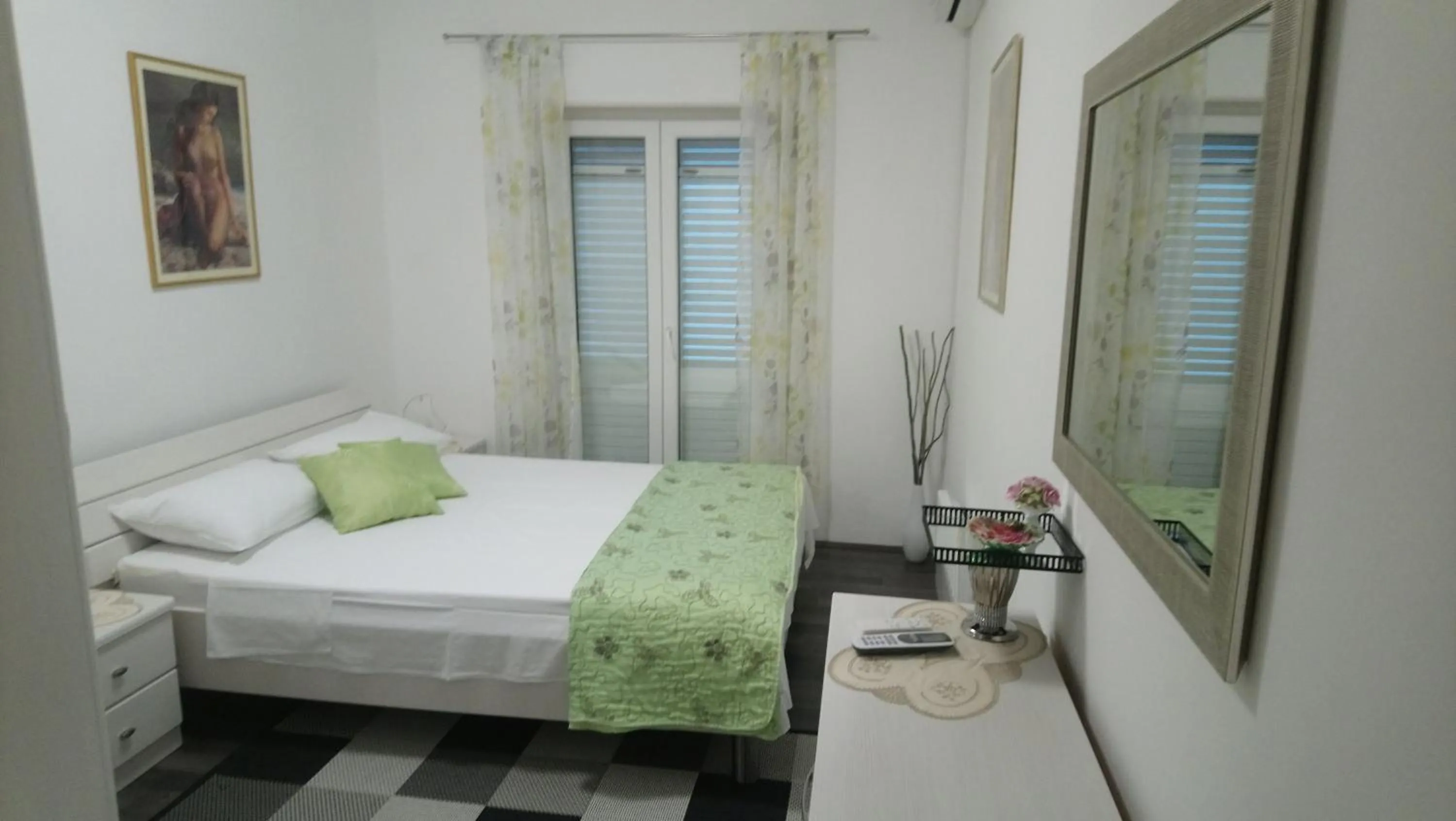 Bed in Summer Breeze Cavtat