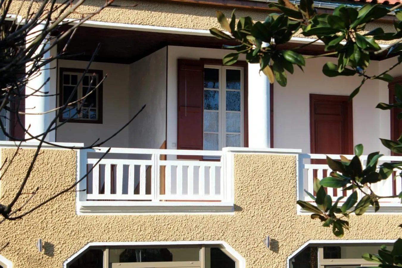 Facade/entrance in Maison Poche