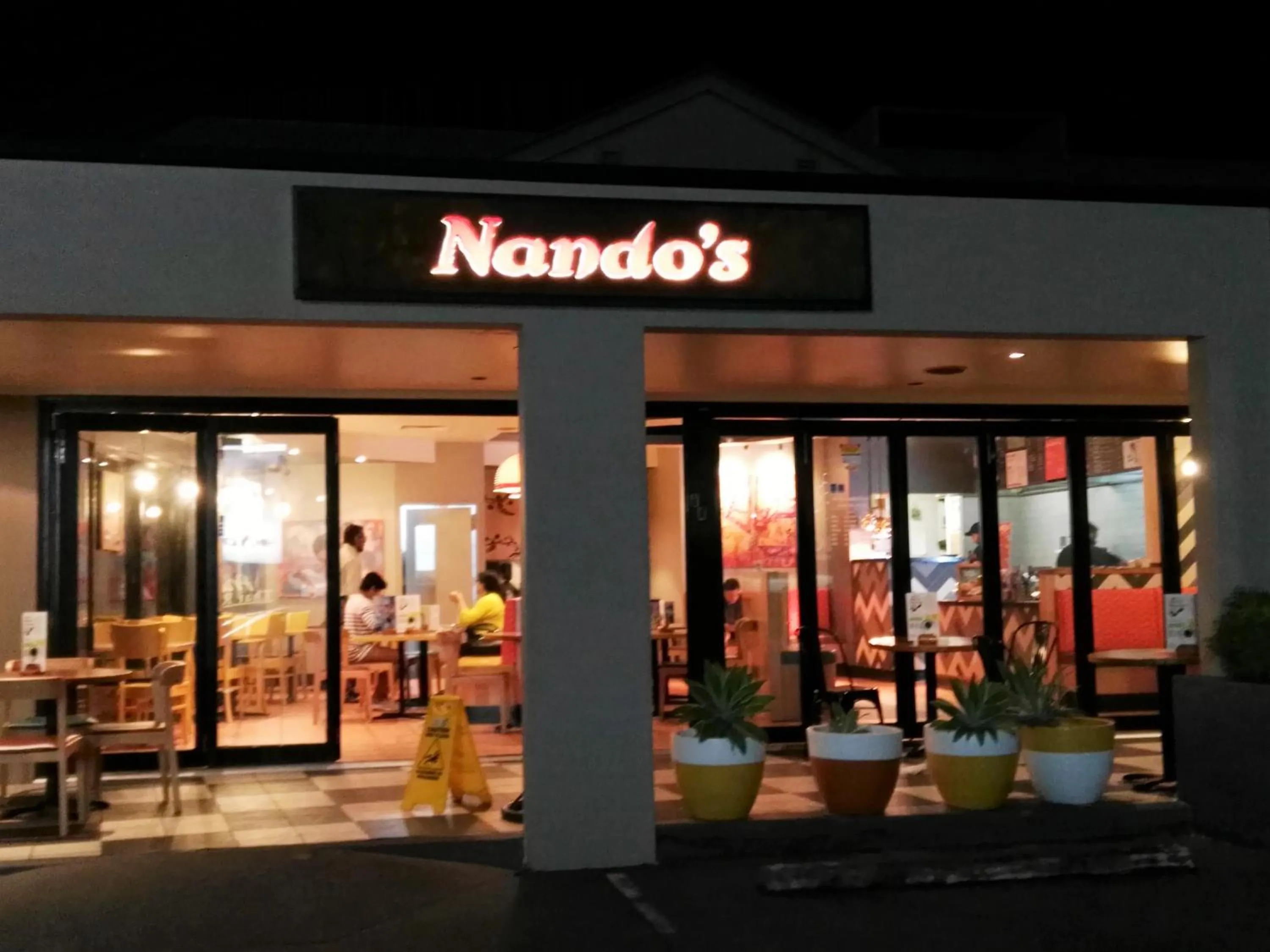 Restaurant/places to eat in Airport Clayfield Motel