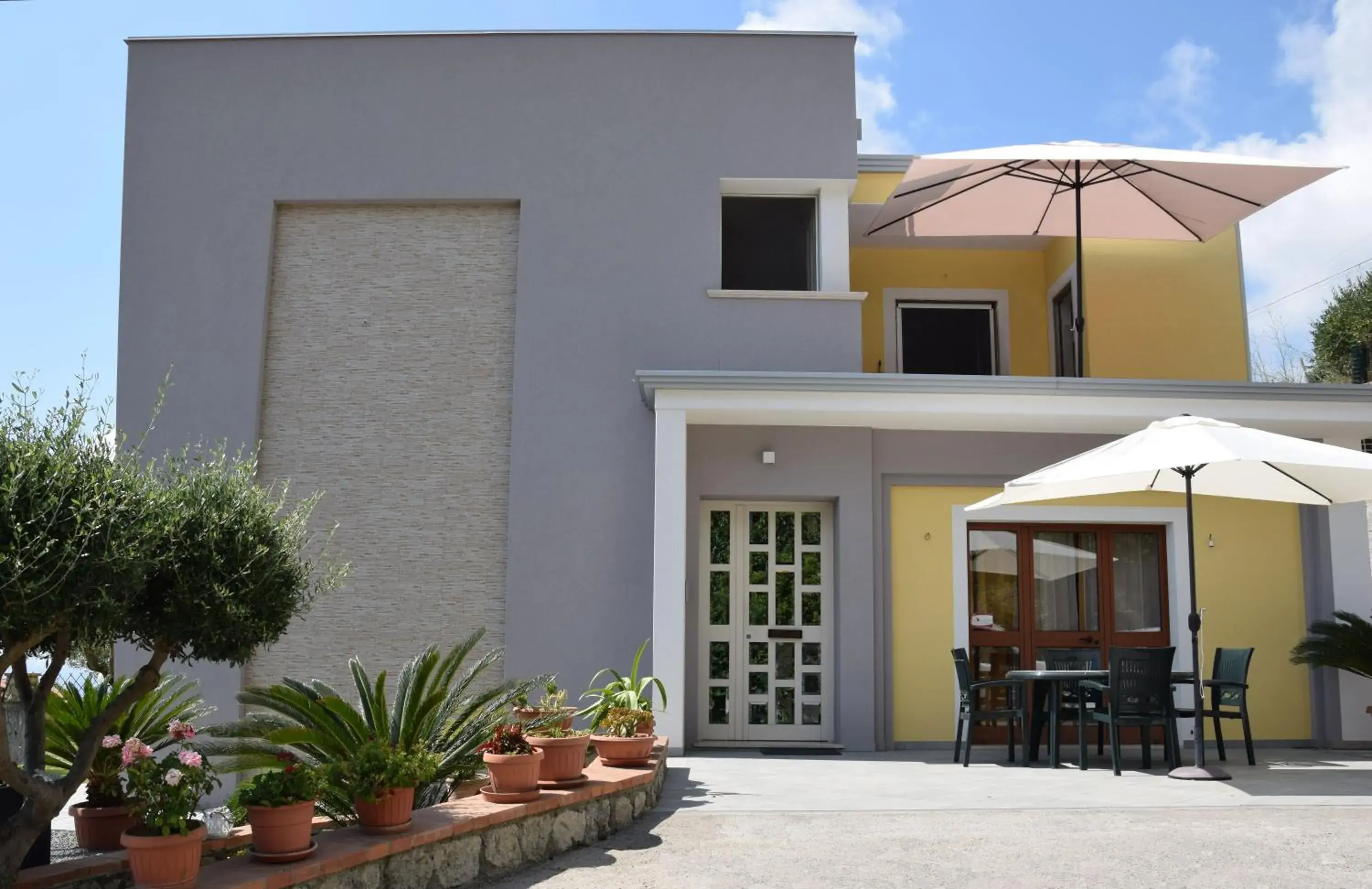 Al Chiaro di Luna Al Chiaro di Luna