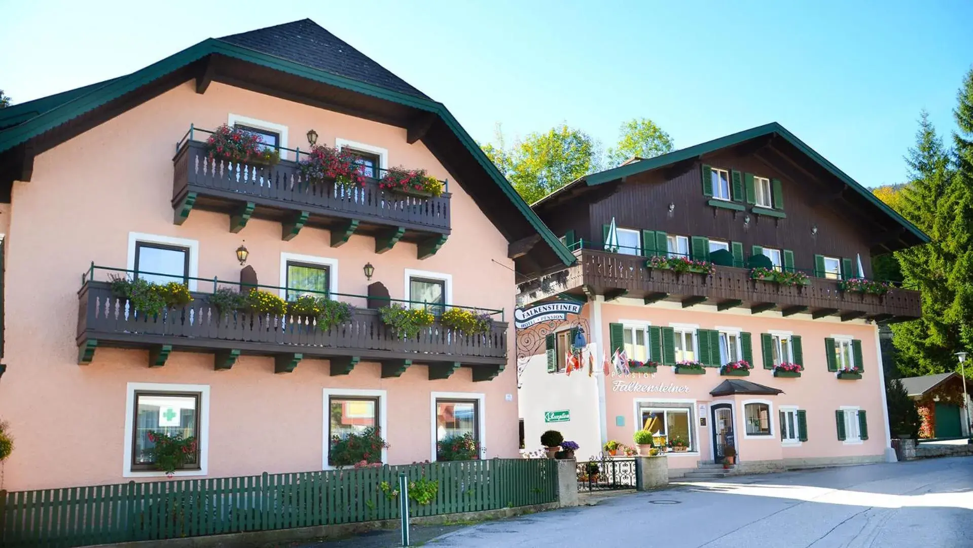 Hotel-Pension Falkensteiner Hotel-Pension Falkensteiner