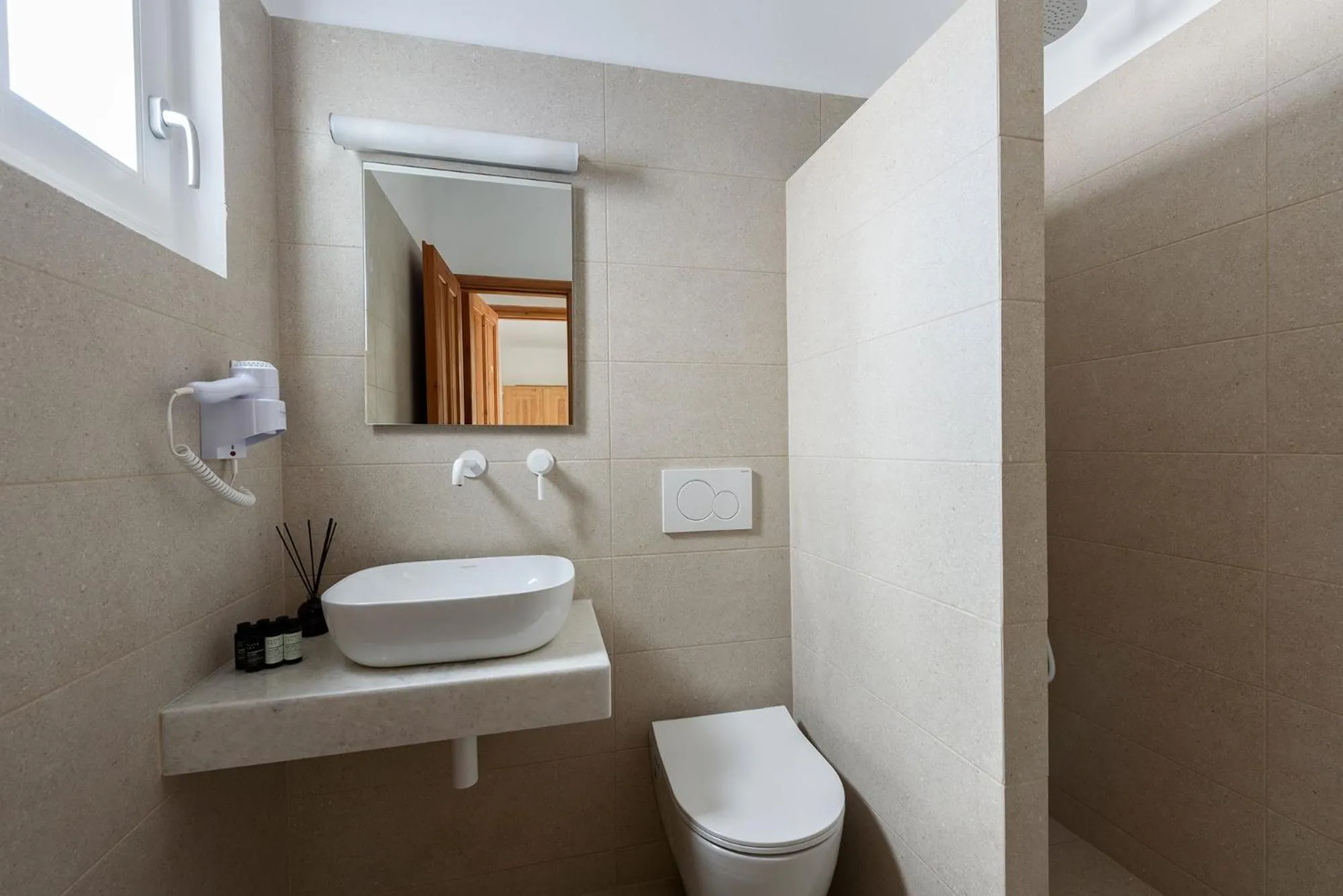 Toilet in Hotel Bilia