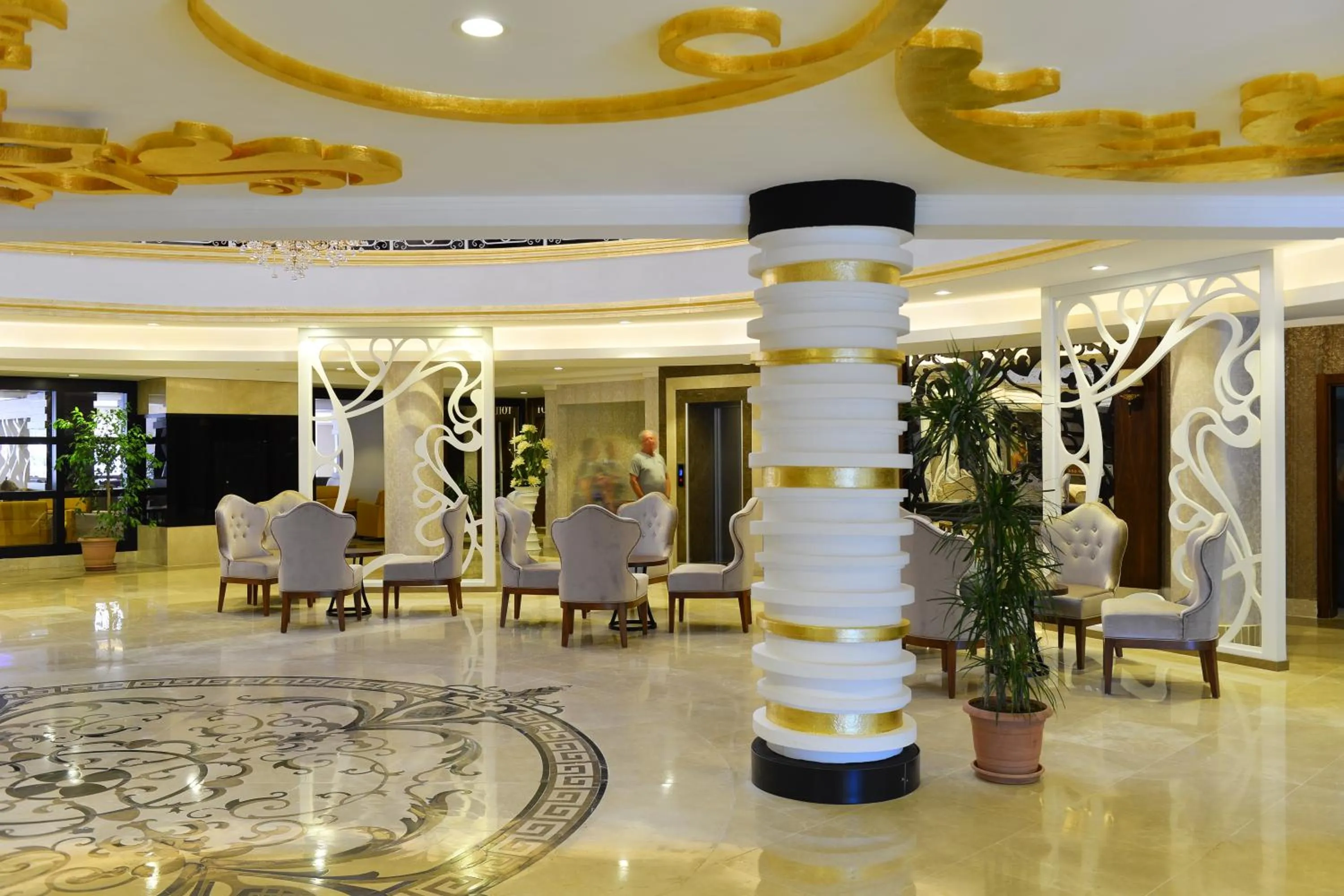 Lobby or reception in Linda Resort Hotel