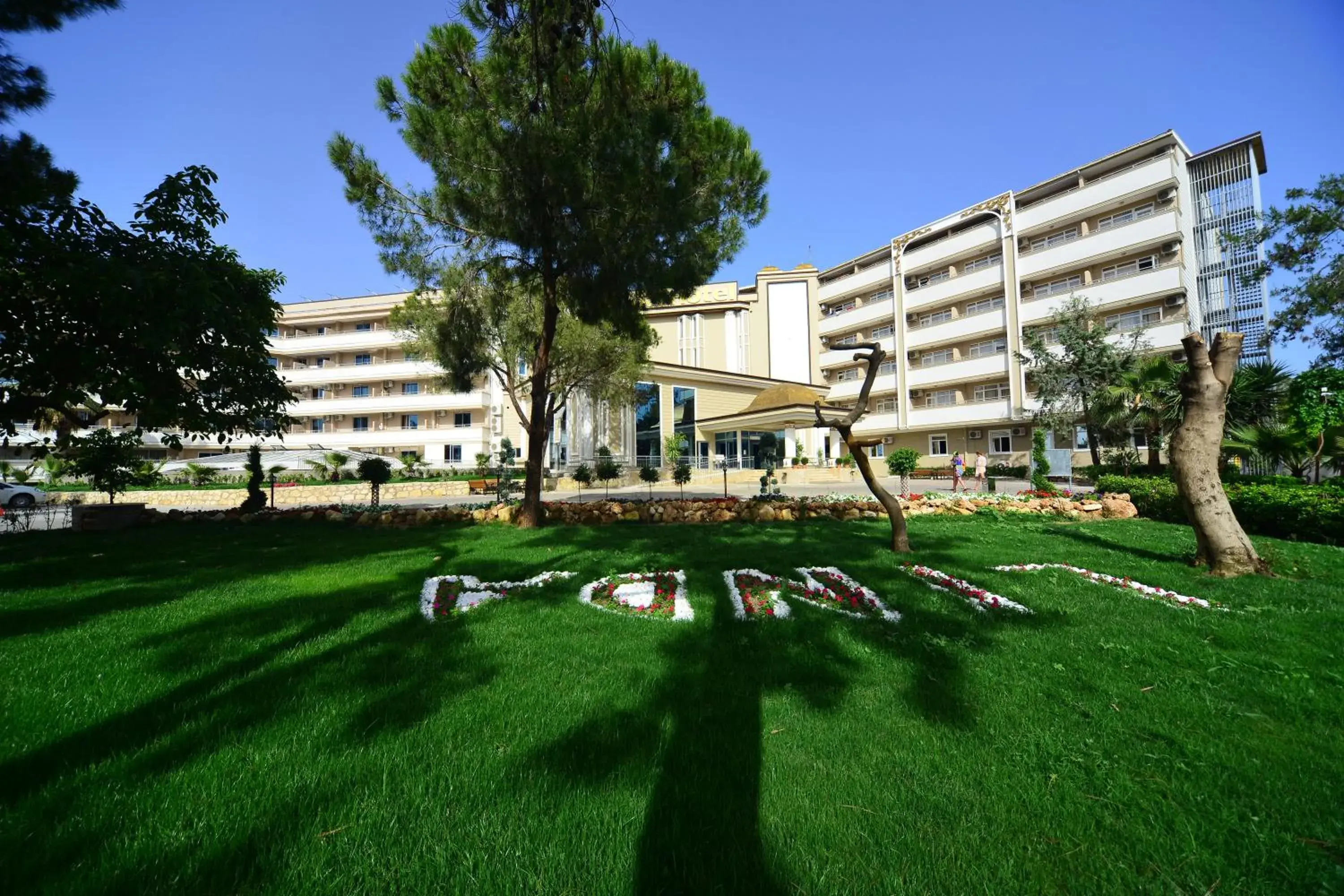 Facade/entrance in Linda Resort Hotel Facade/entrance in Linda Resort Hotel