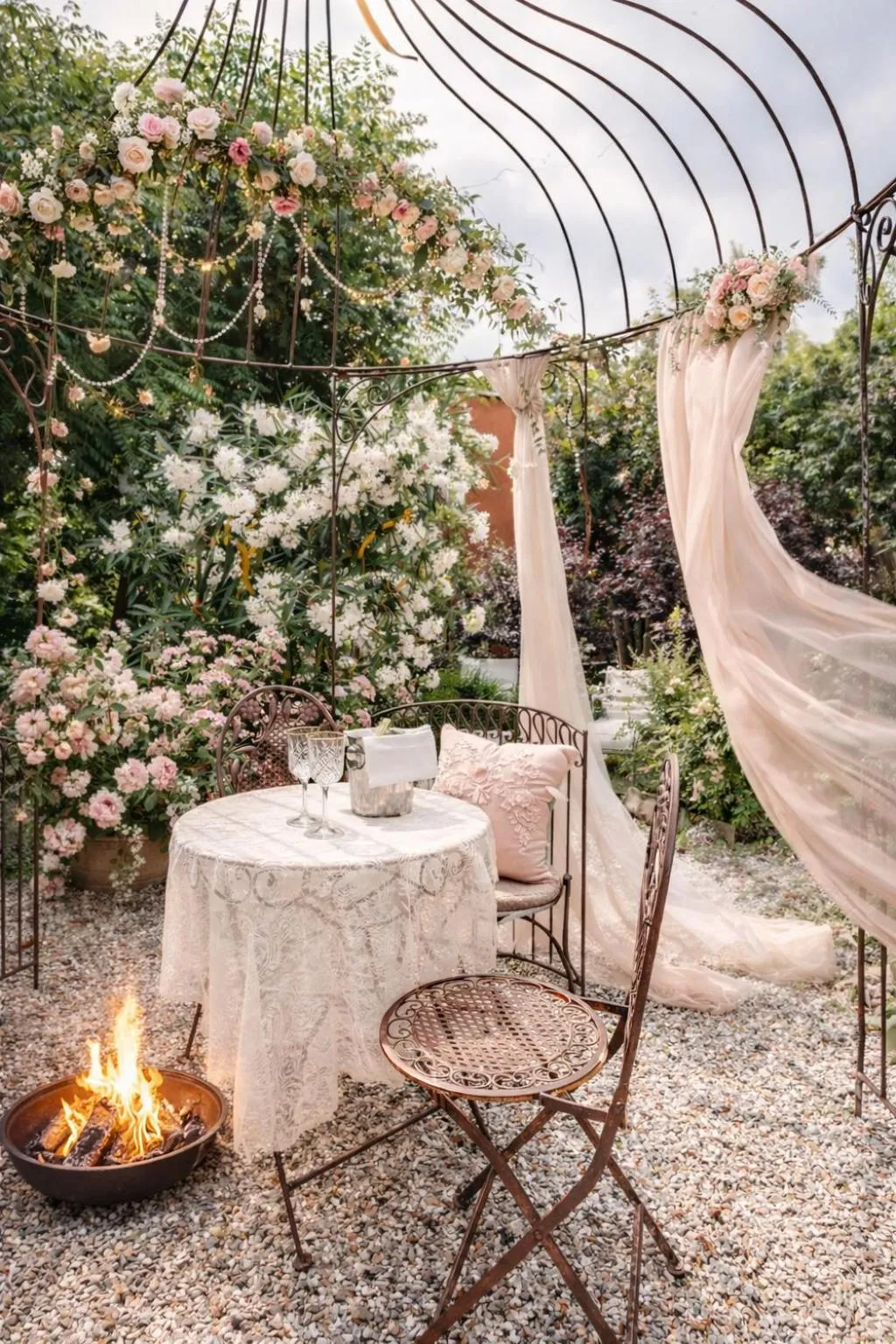 Patio in House Garden Loft