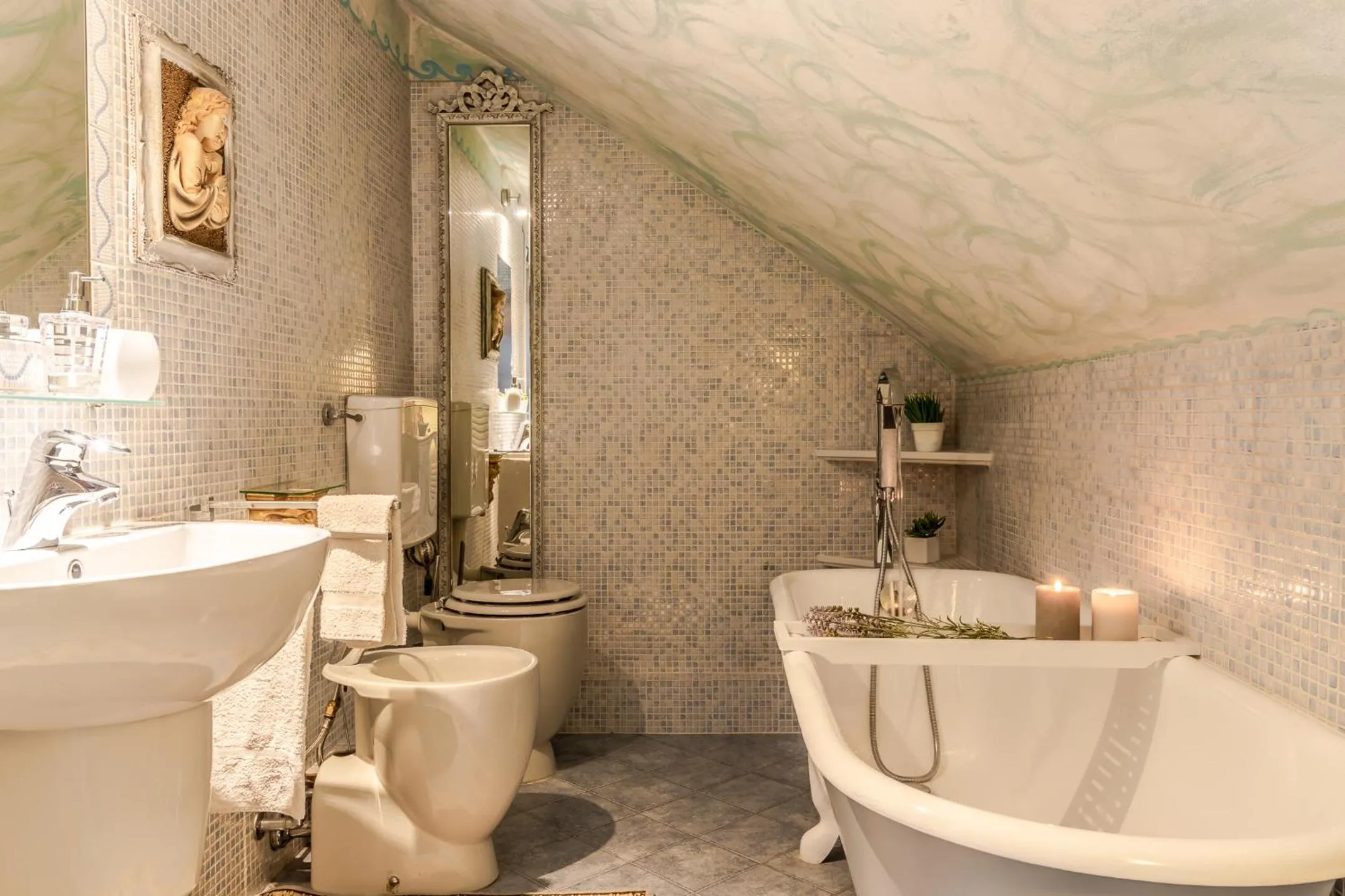 Bathroom in House Garden Loft