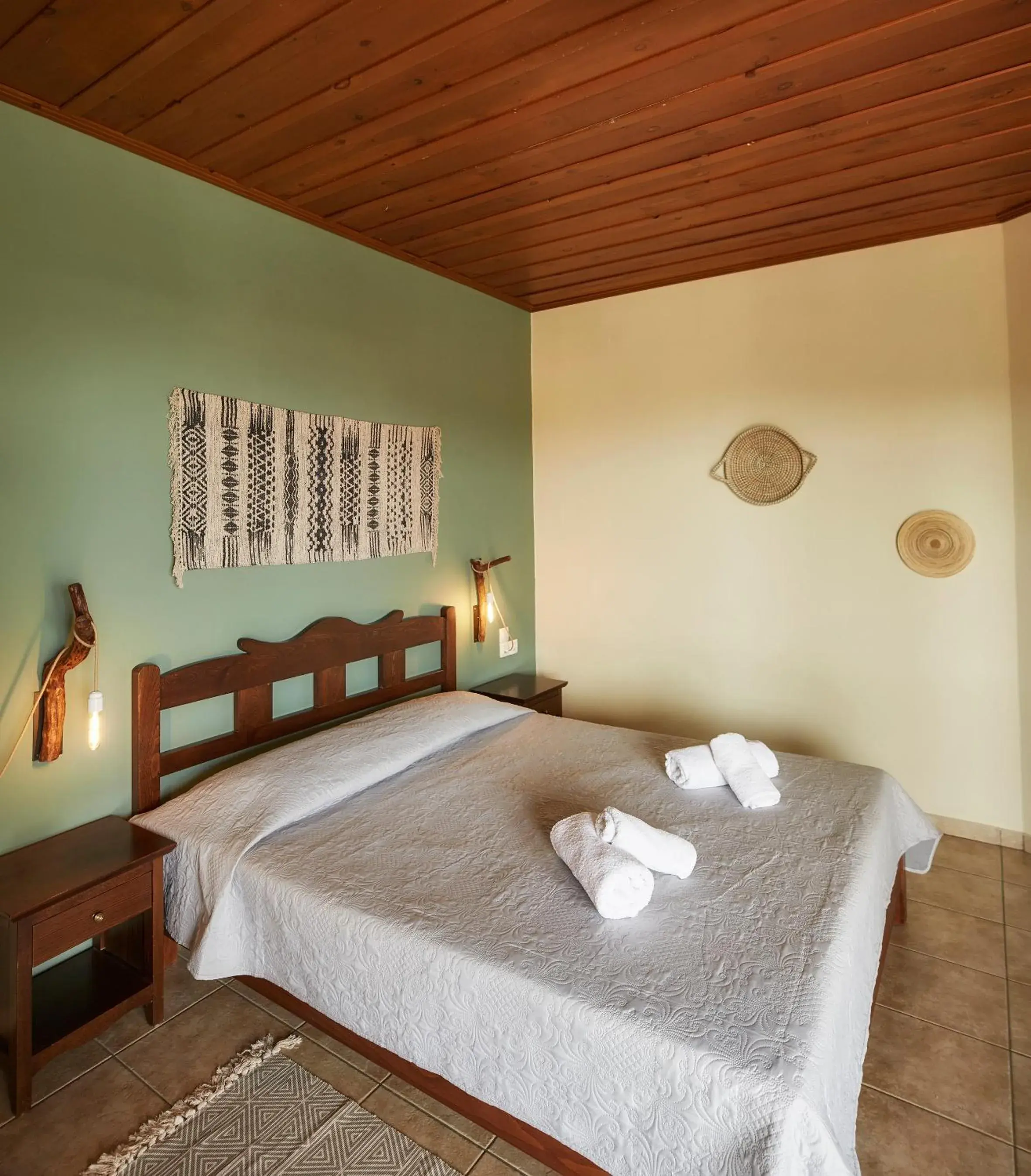 Bed in Earino Bed in Earino