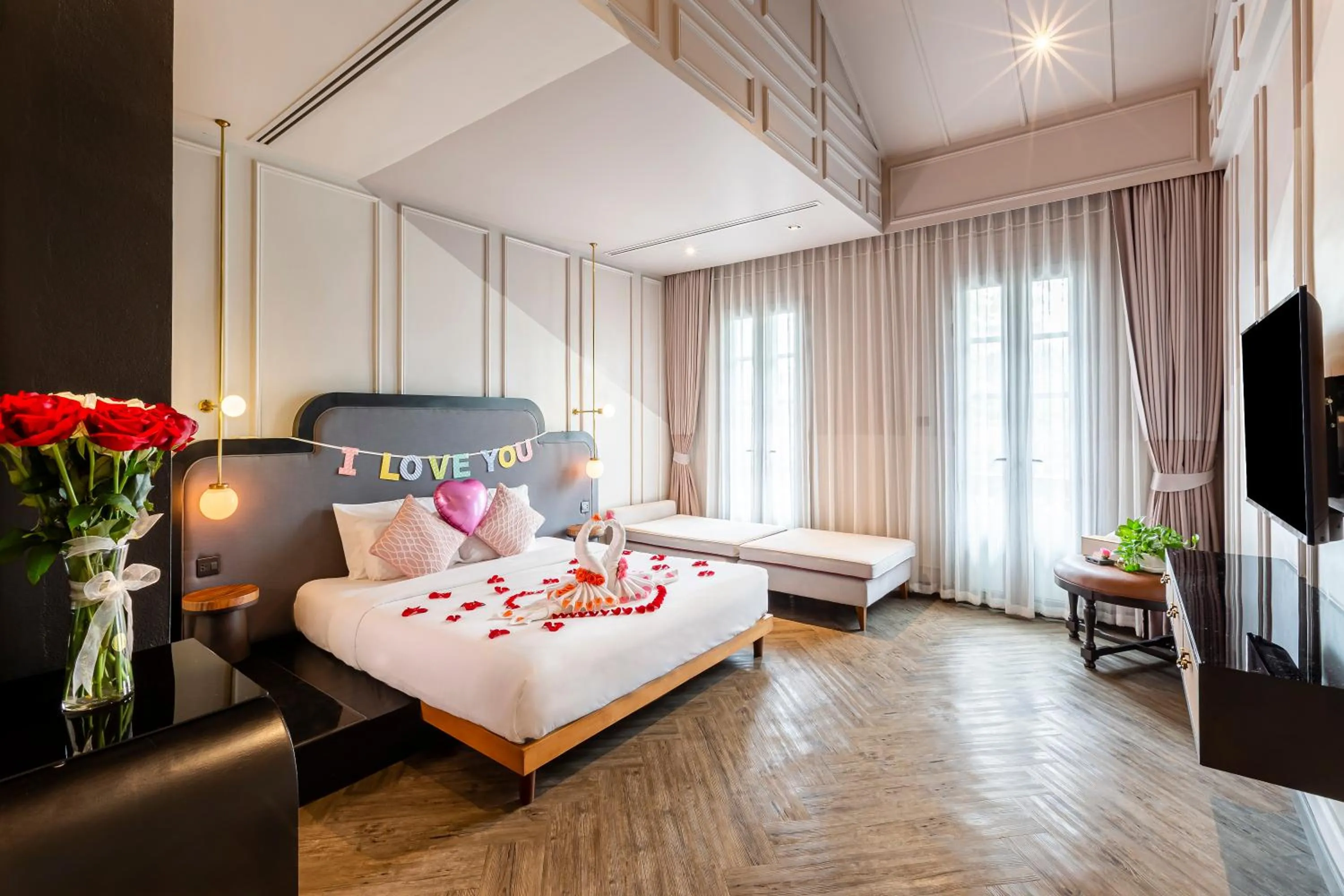 Bed in MiLa Thapae@Chiang Mai Old City