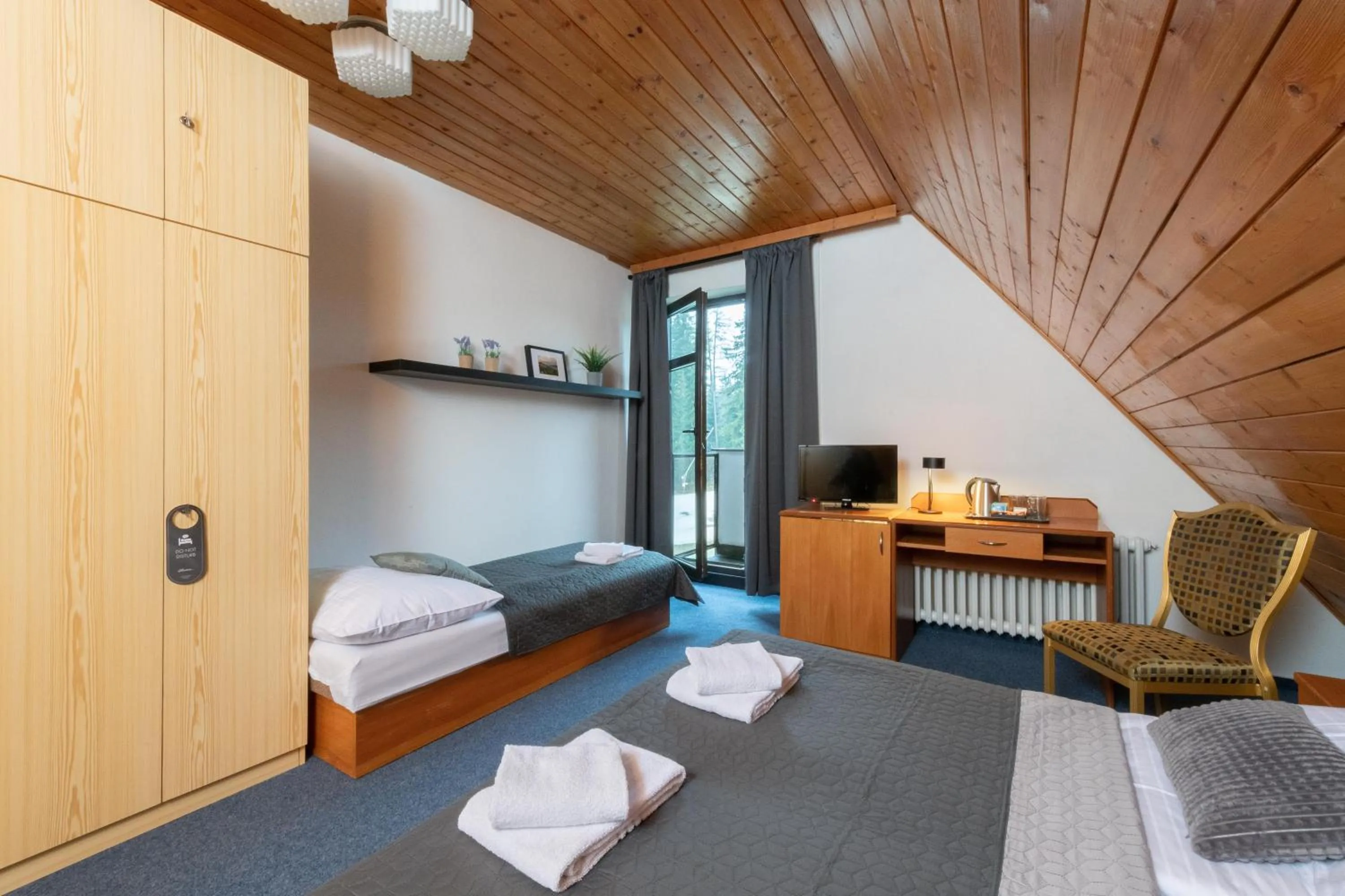 Triple Room with Balcony in Wellness Hotel Šedý Vlk