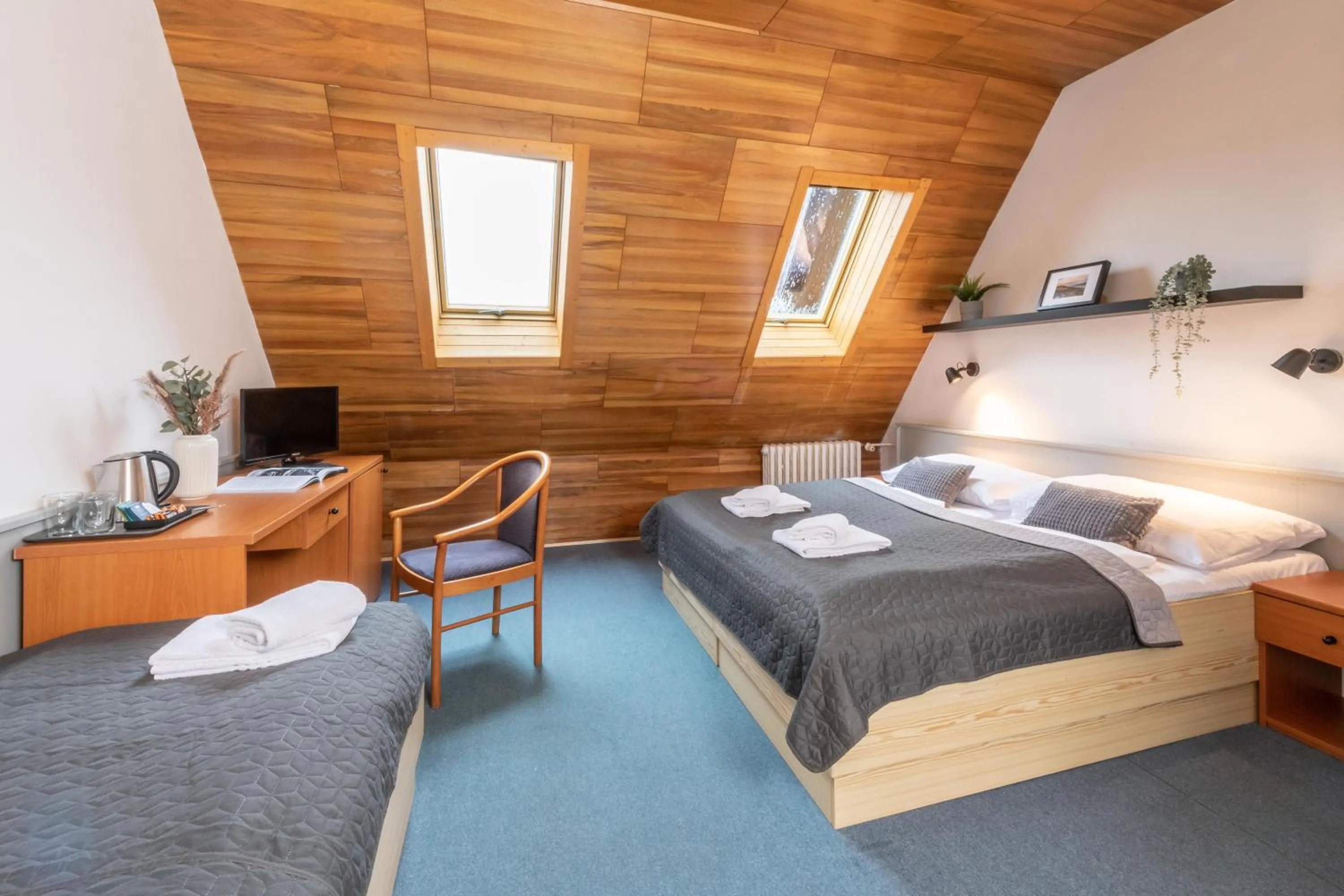 Triple Room in Wellness Hotel Šedý Vlk
