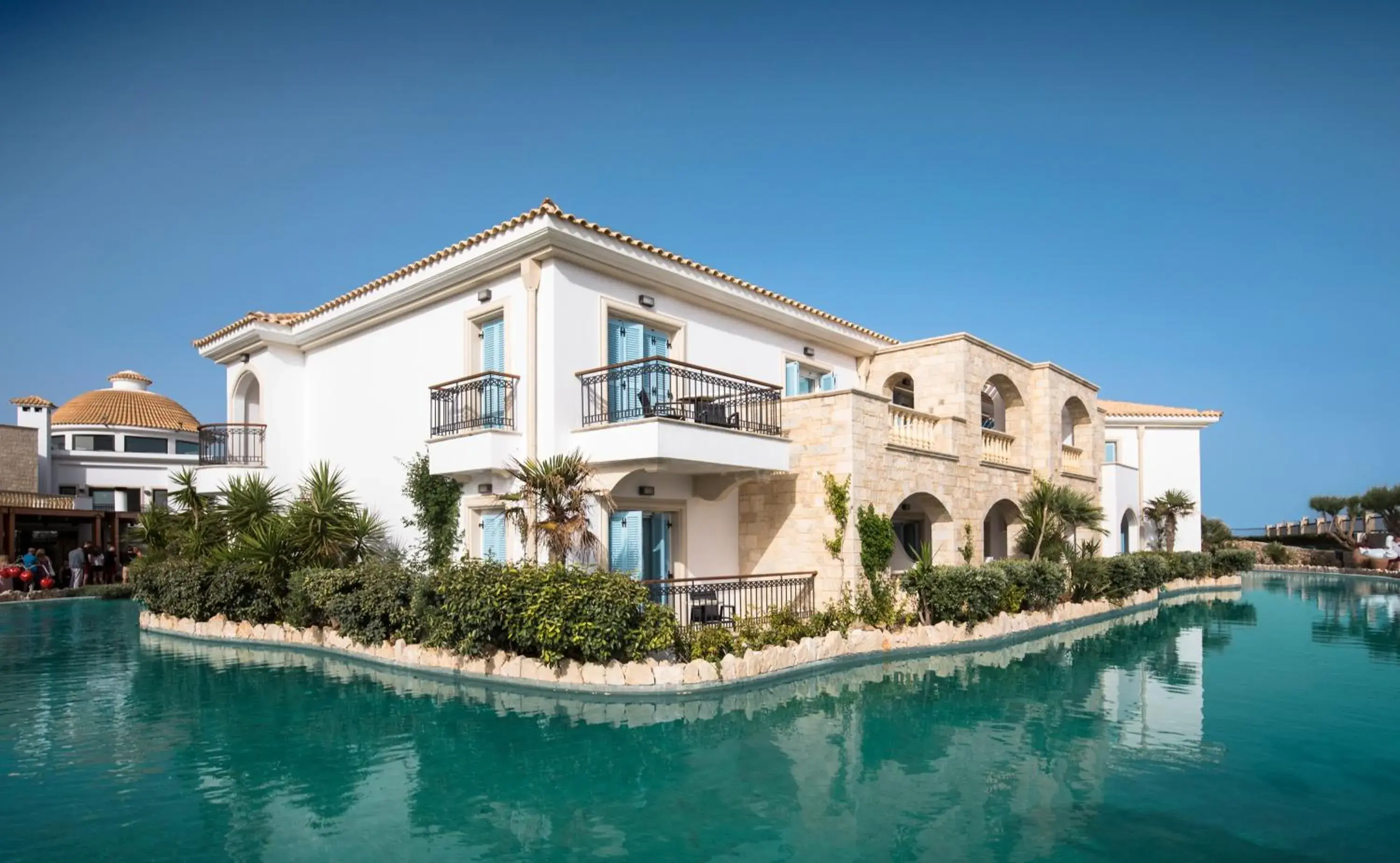 Property building in Mitsis Selection Laguna Property building in Mitsis Selection Laguna