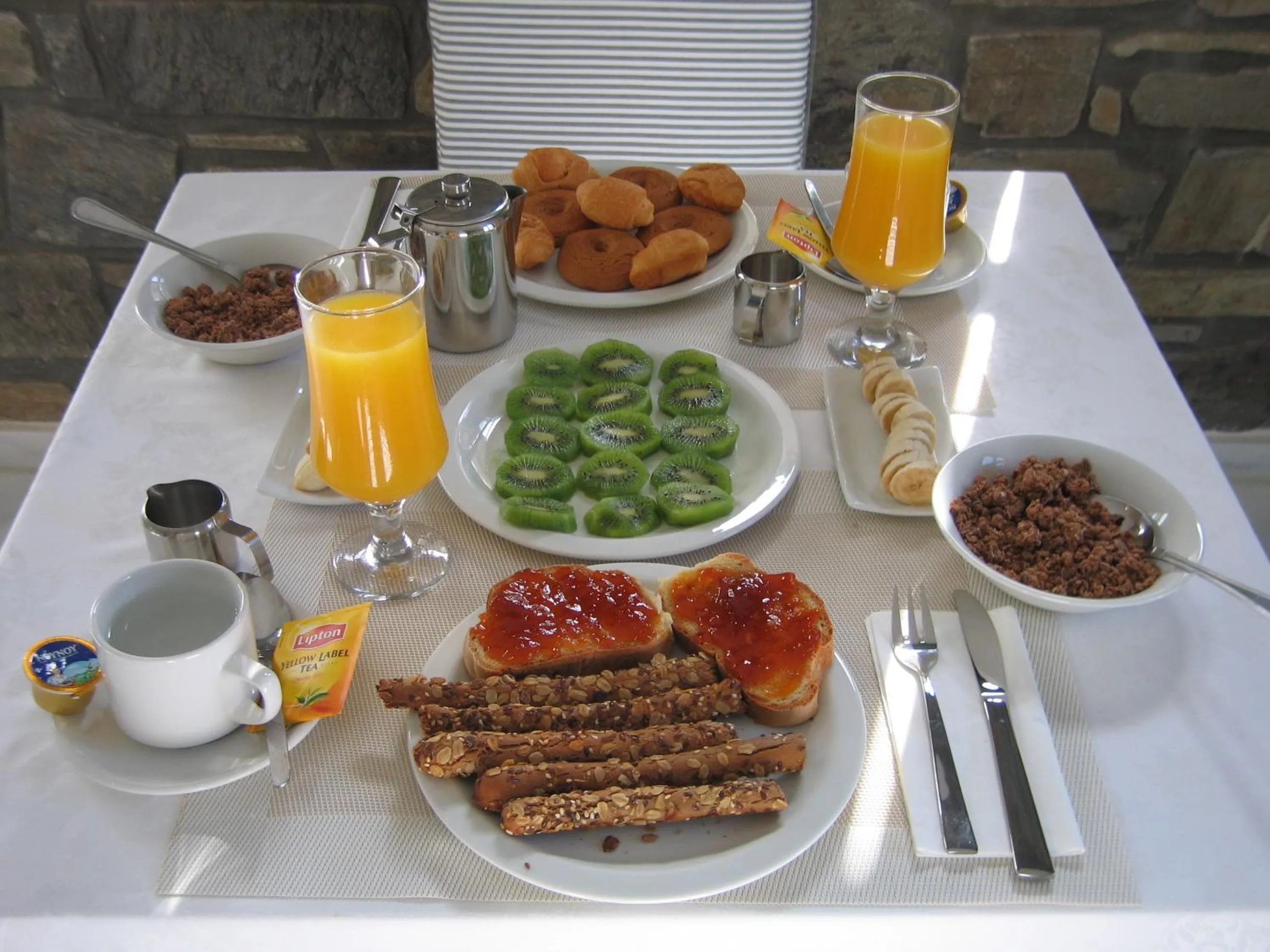 Breakfast in Aella Residence