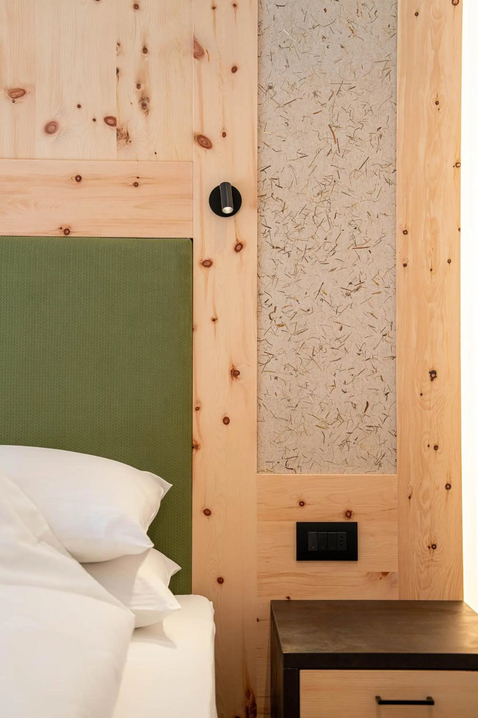 Bed in Hotel Des Alpes