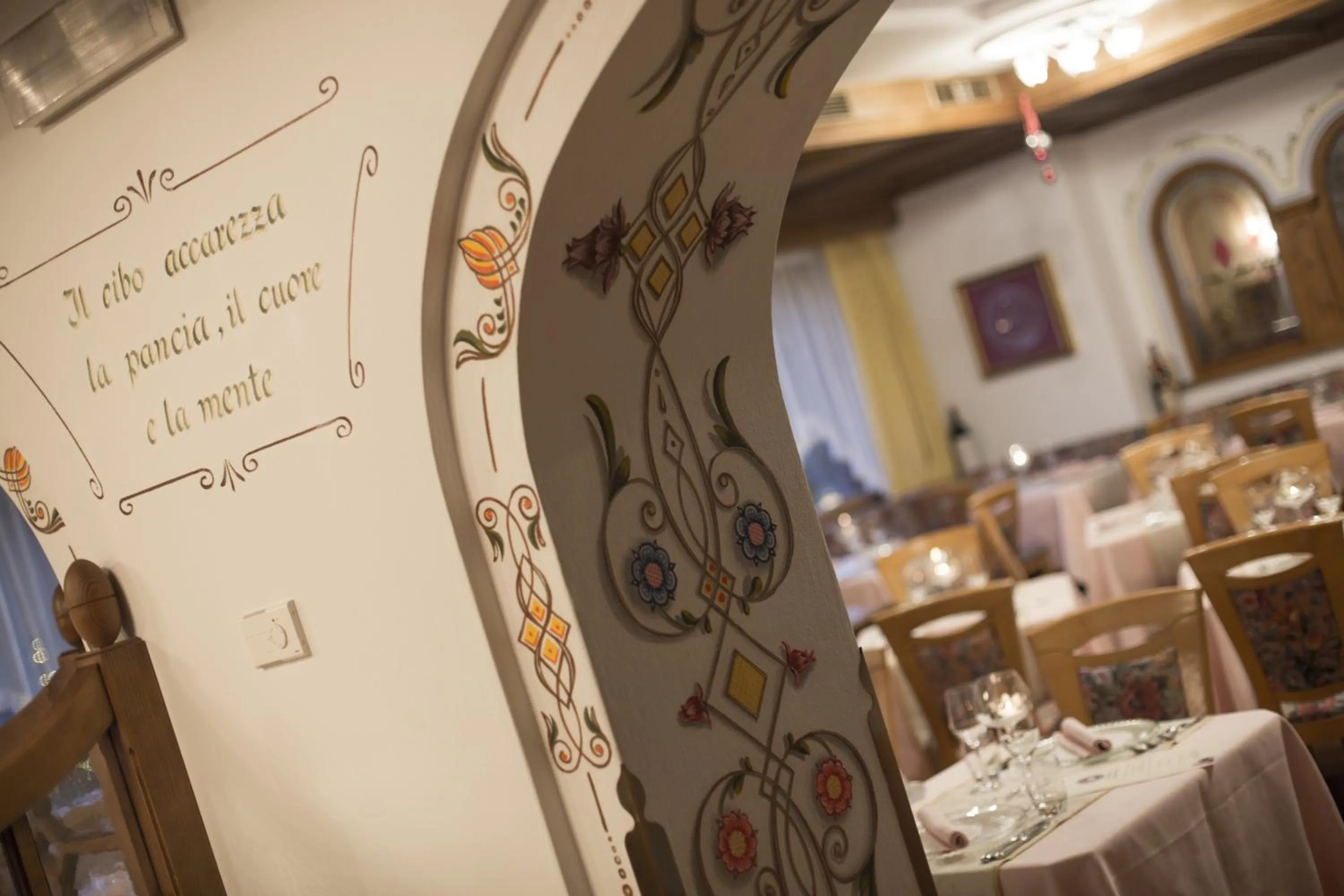 Decorative detail in Hotel Des Alpes