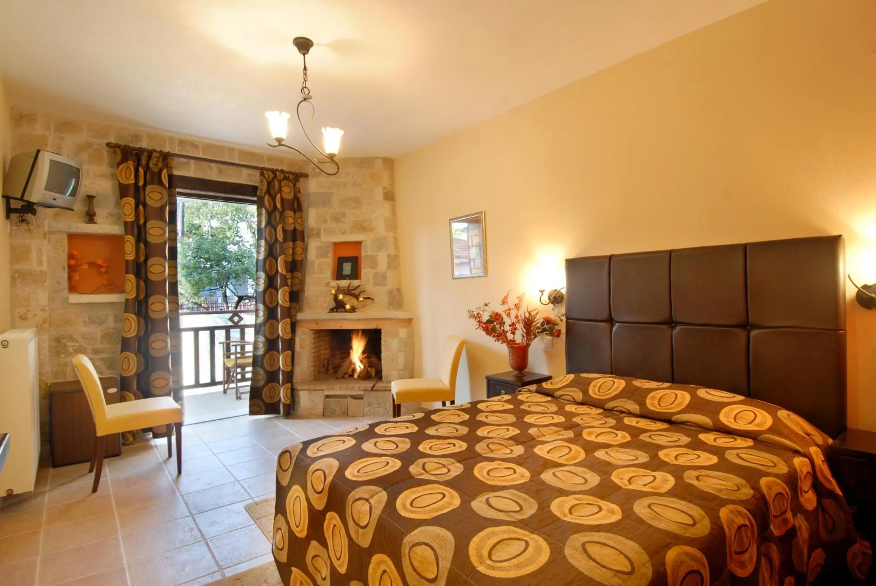 Bedroom, Bed in Mikri Arktos Bedroom, Bed in Mikri Arktos