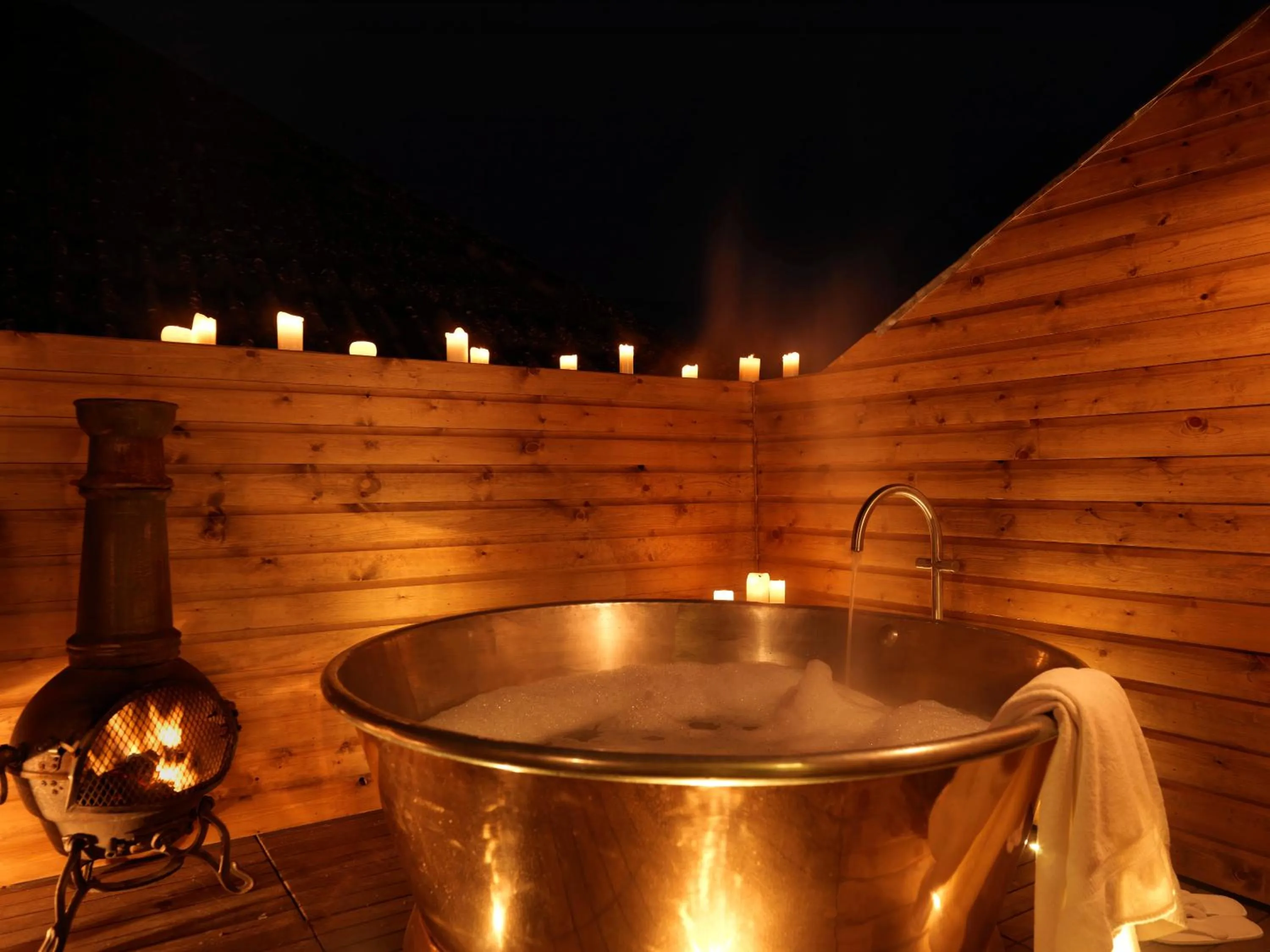 Hot Spring Bath in The Morritt Hotel