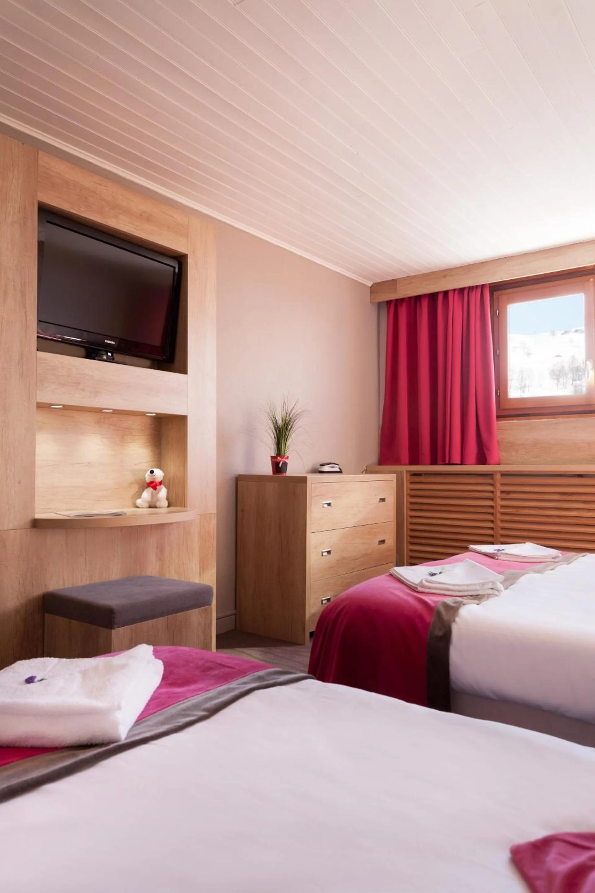 Bedroom, Bed in Hôtel Club MMV Le Panorama