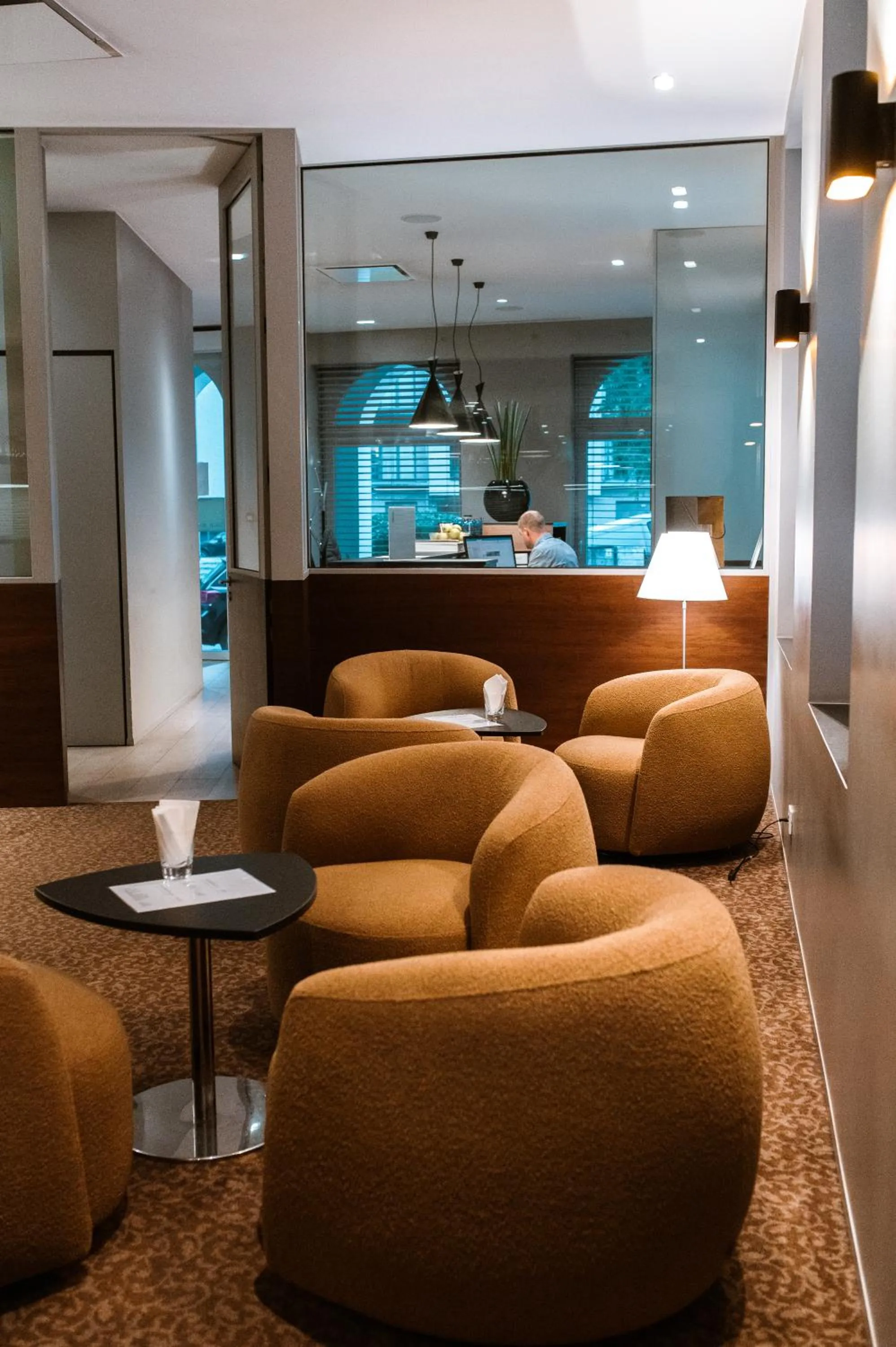 Lounge or bar in Square Hotel