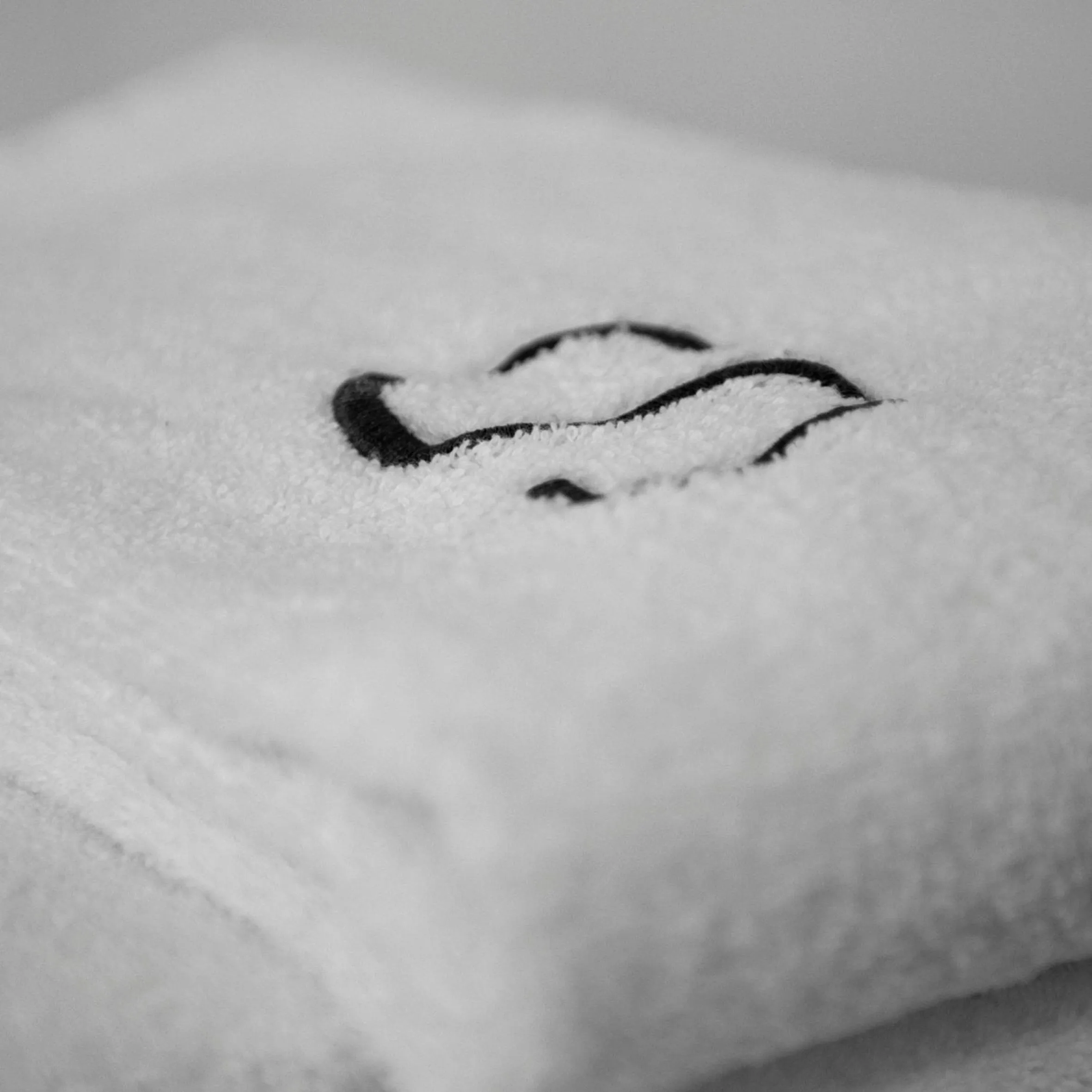 Bathroom, Bed in Square Hotel