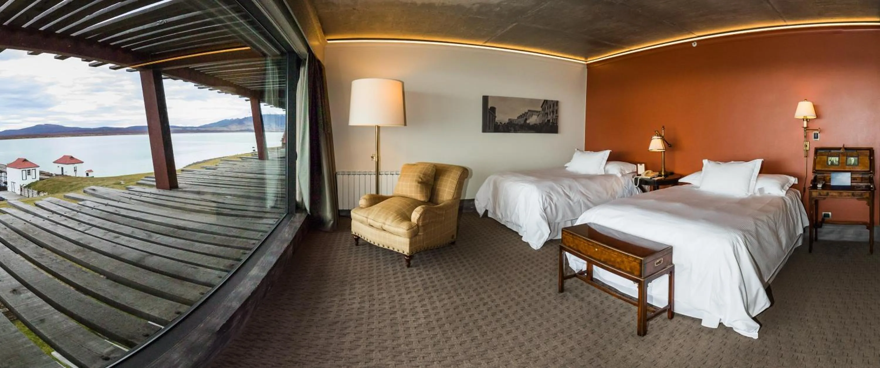 Bed in The Singular Patagonia Hotel