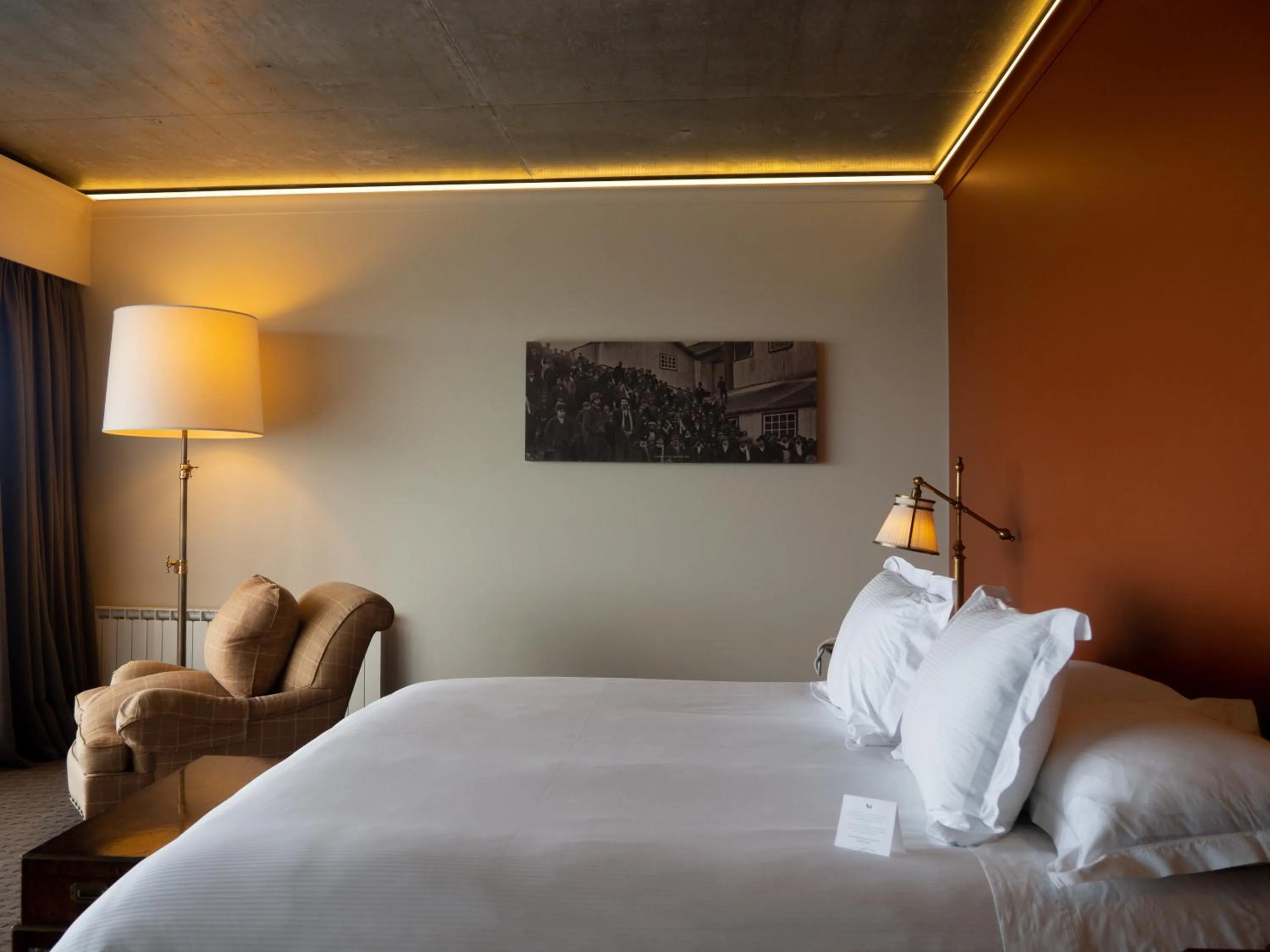 Bed in The Singular Patagonia Hotel