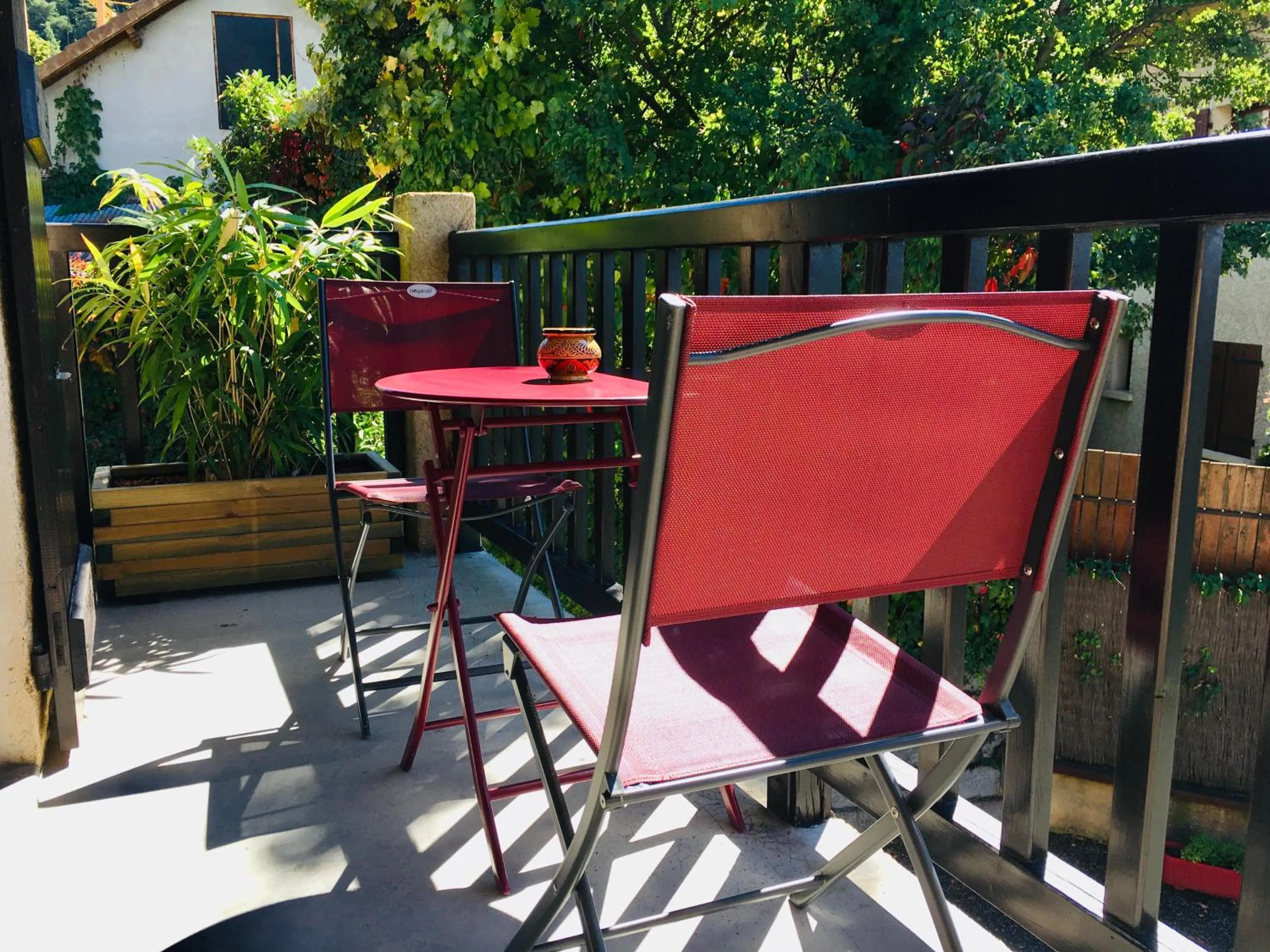 Balcony/Terrace in Hôtel les Chaumettes