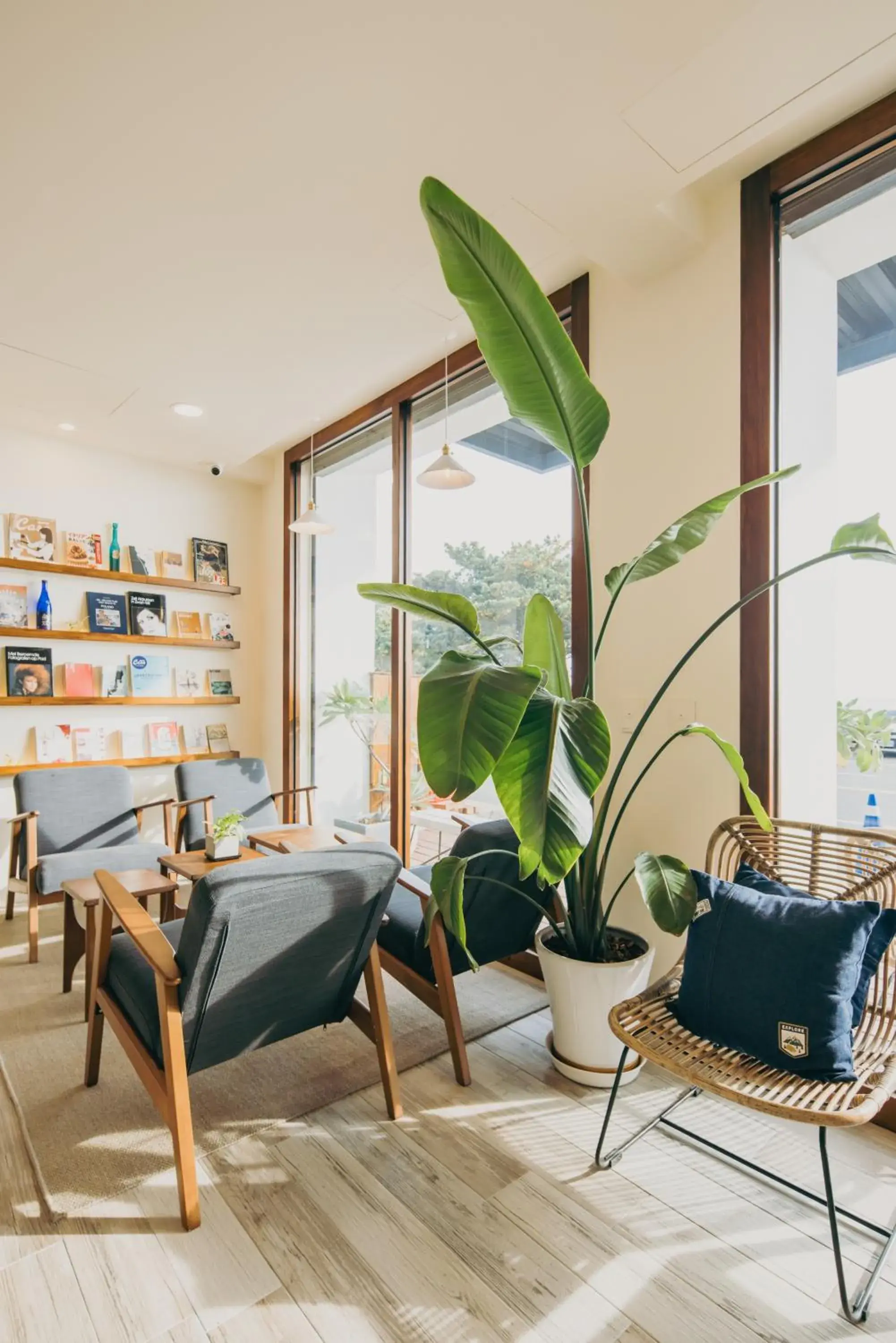 Restaurant/places to eat in Chuanfanrock Haku Beach Days Inn Restaurant/places to eat in Chuanfanrock Haku Beach Days Inn