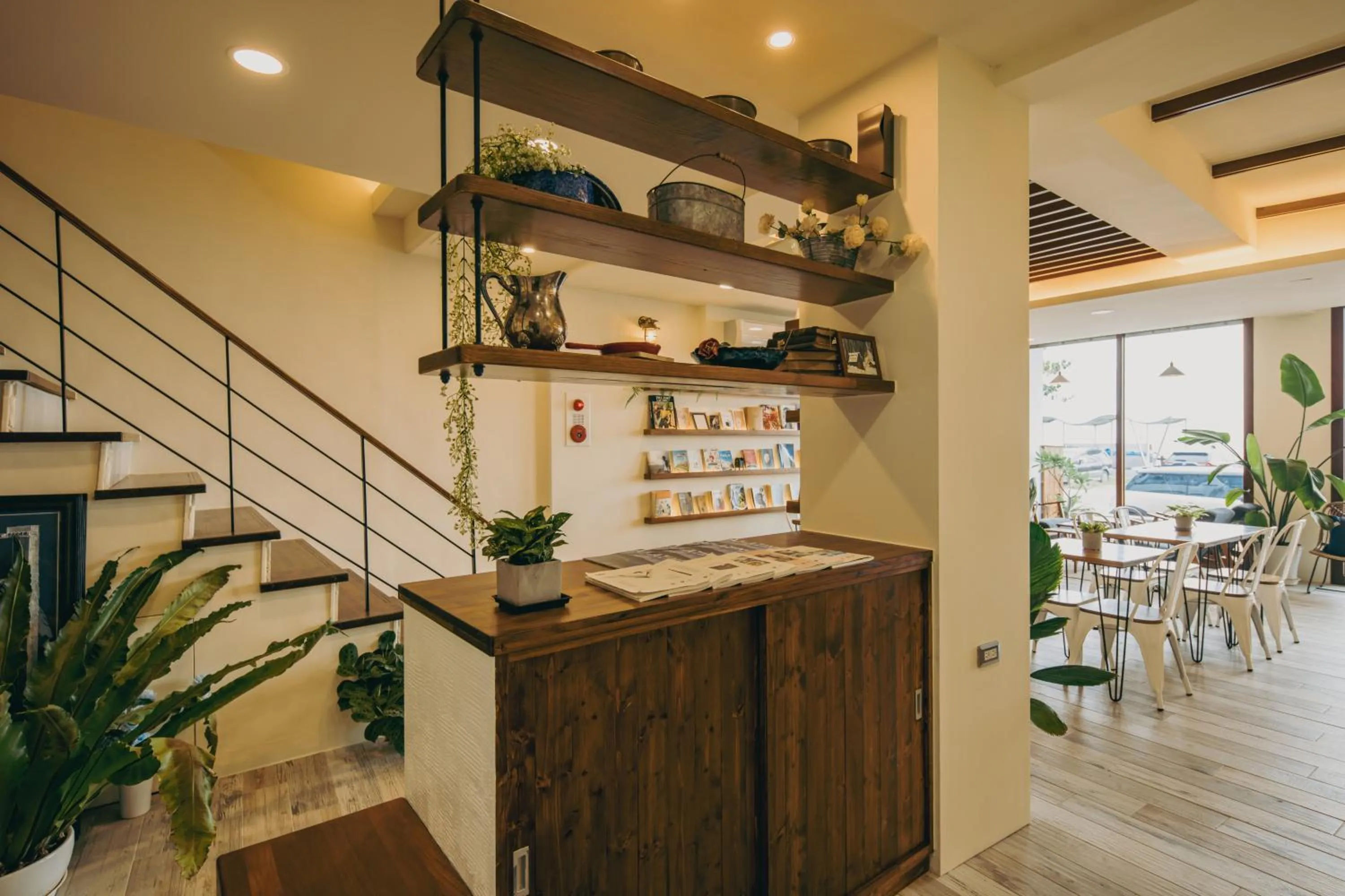 Restaurant/places to eat in Chuanfanrock Haku Beach Days Inn